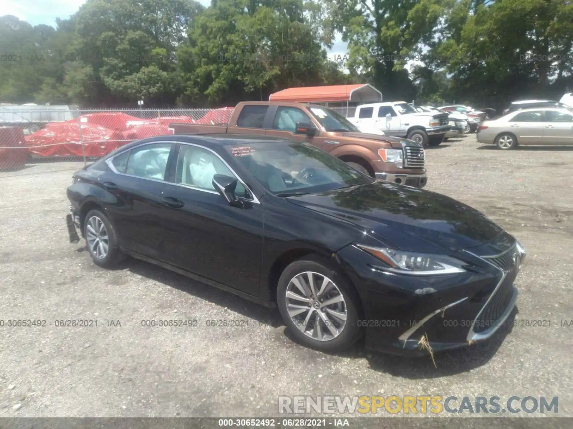 1 Photograph of a damaged car 58ABZ1B1XKU033114 LEXUS ES 2019