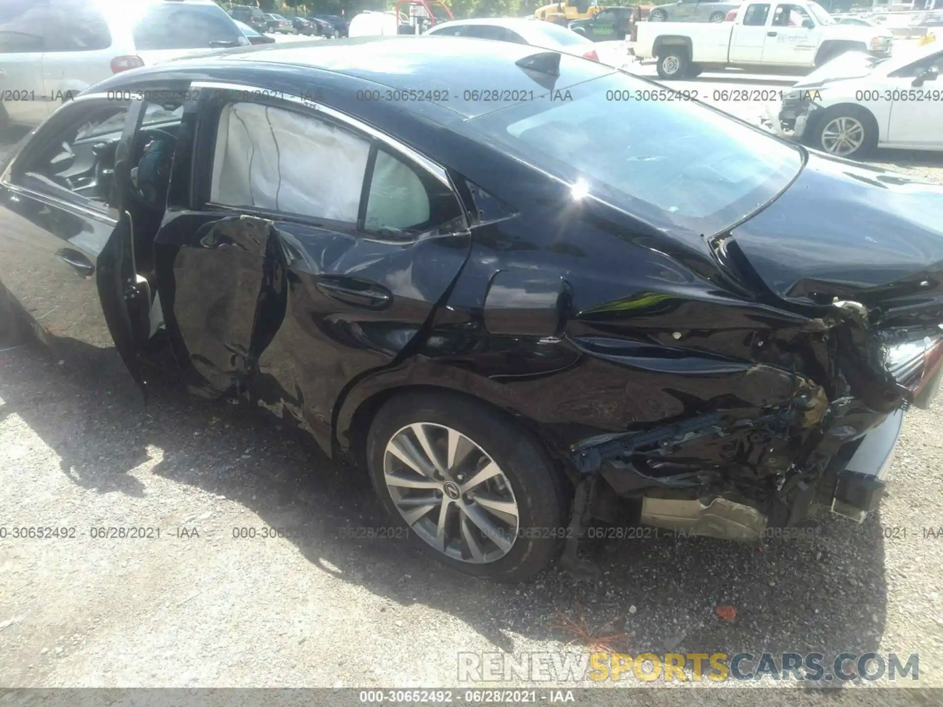 6 Photograph of a damaged car 58ABZ1B1XKU033114 LEXUS ES 2019