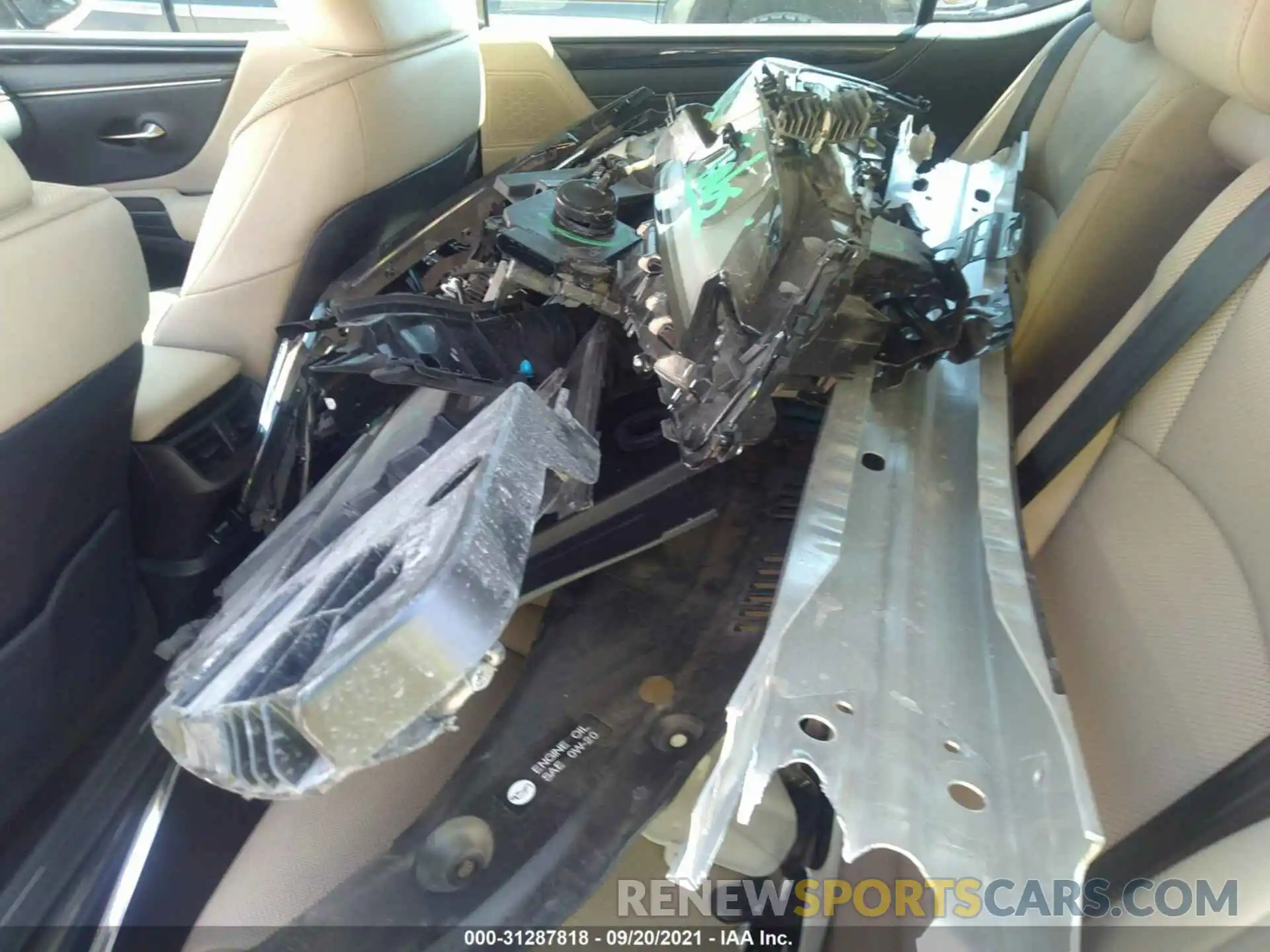 12 Photograph of a damaged car 58ABZ1B1XKU034991 LEXUS ES 2019