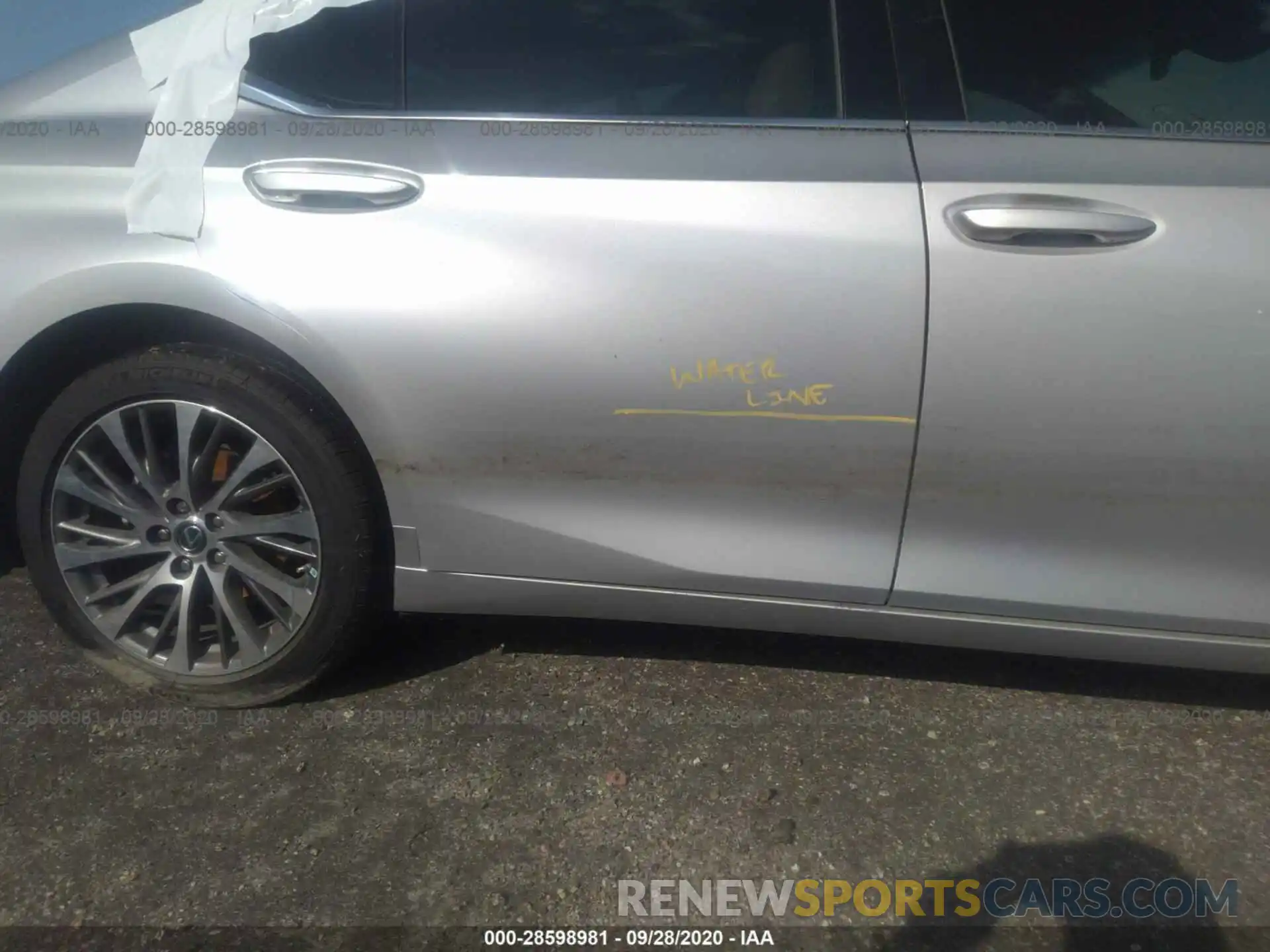 6 Photograph of a damaged car 58ABZ1B1XKU037213 LEXUS ES 2019