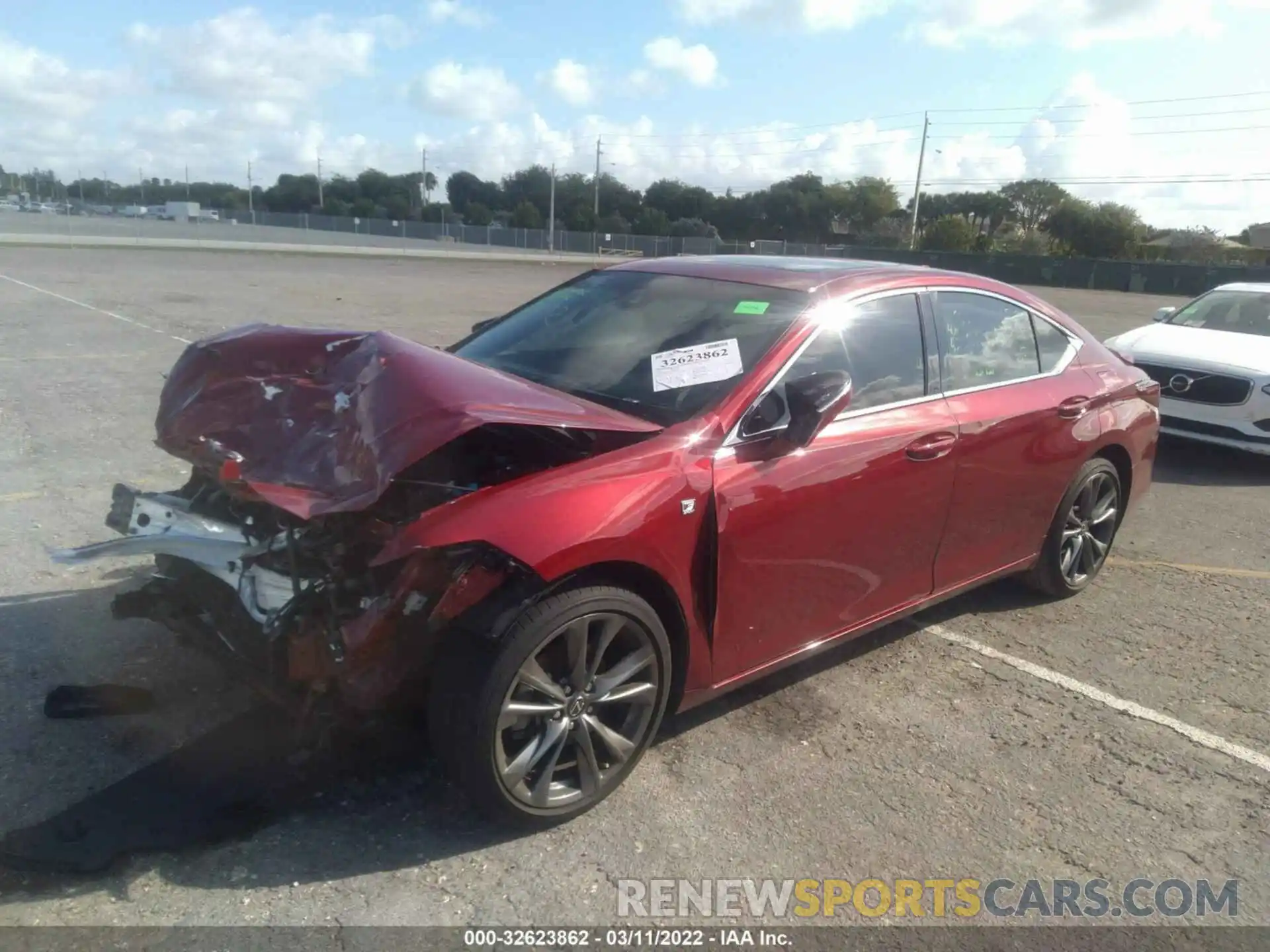 2 Photograph of a damaged car 58ABZ1B1XKU038992 LEXUS ES 2019