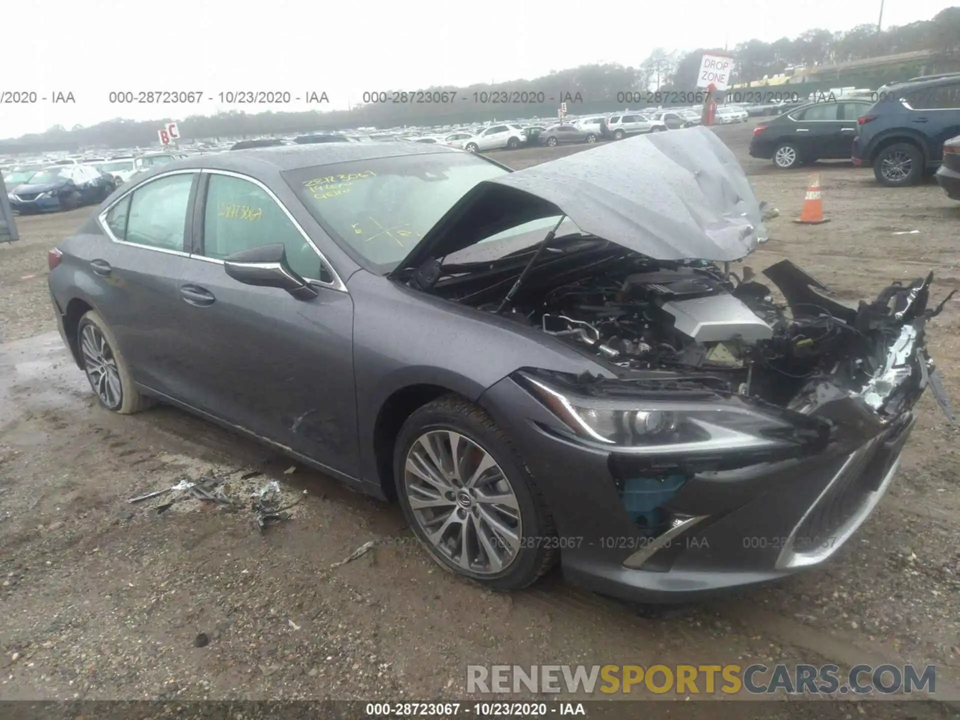 1 Photograph of a damaged car 58ABZ1B1XKU039964 LEXUS ES 2019