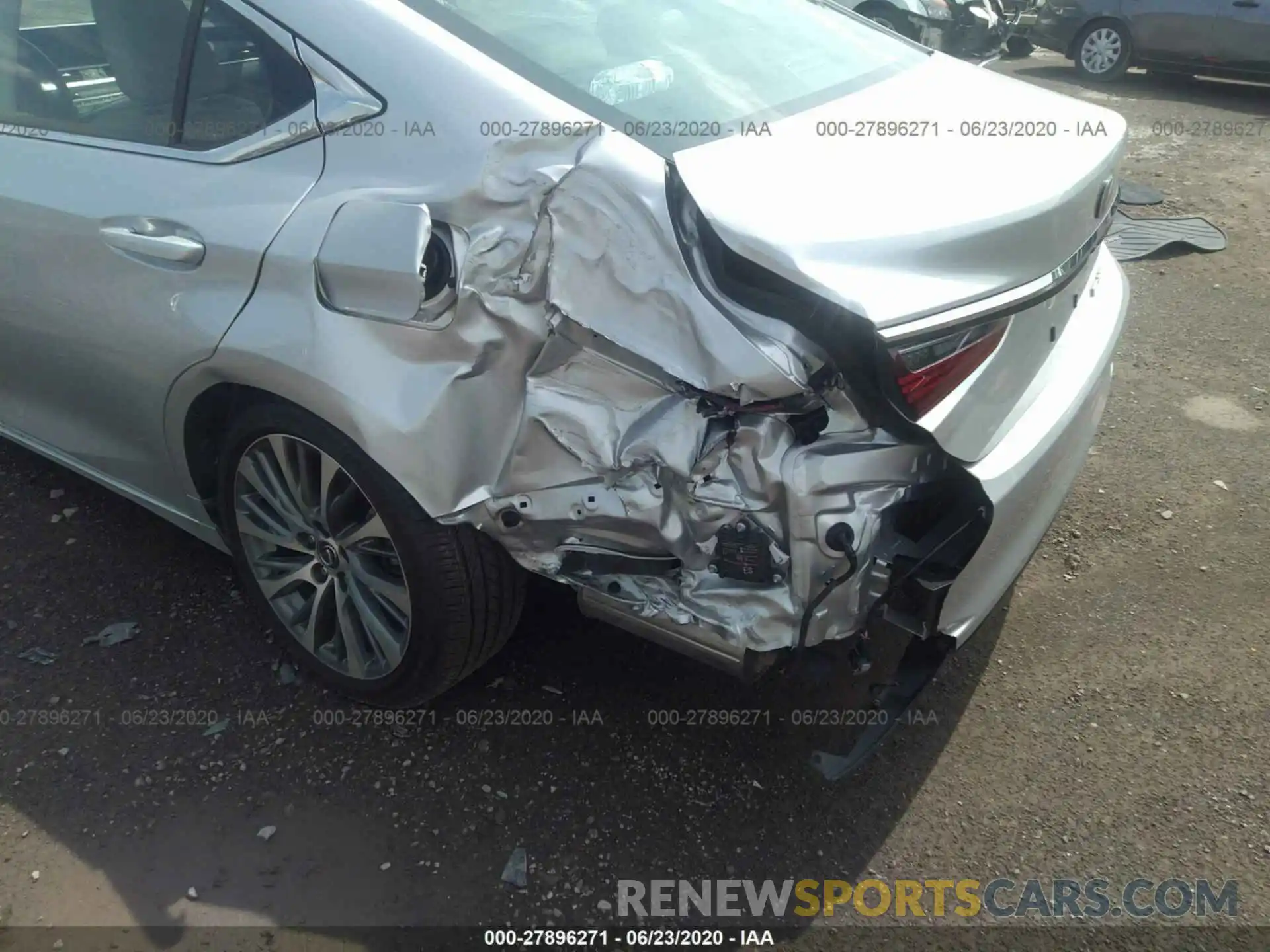 6 Photograph of a damaged car 58ABZ1B1XKU043660 LEXUS ES 2019