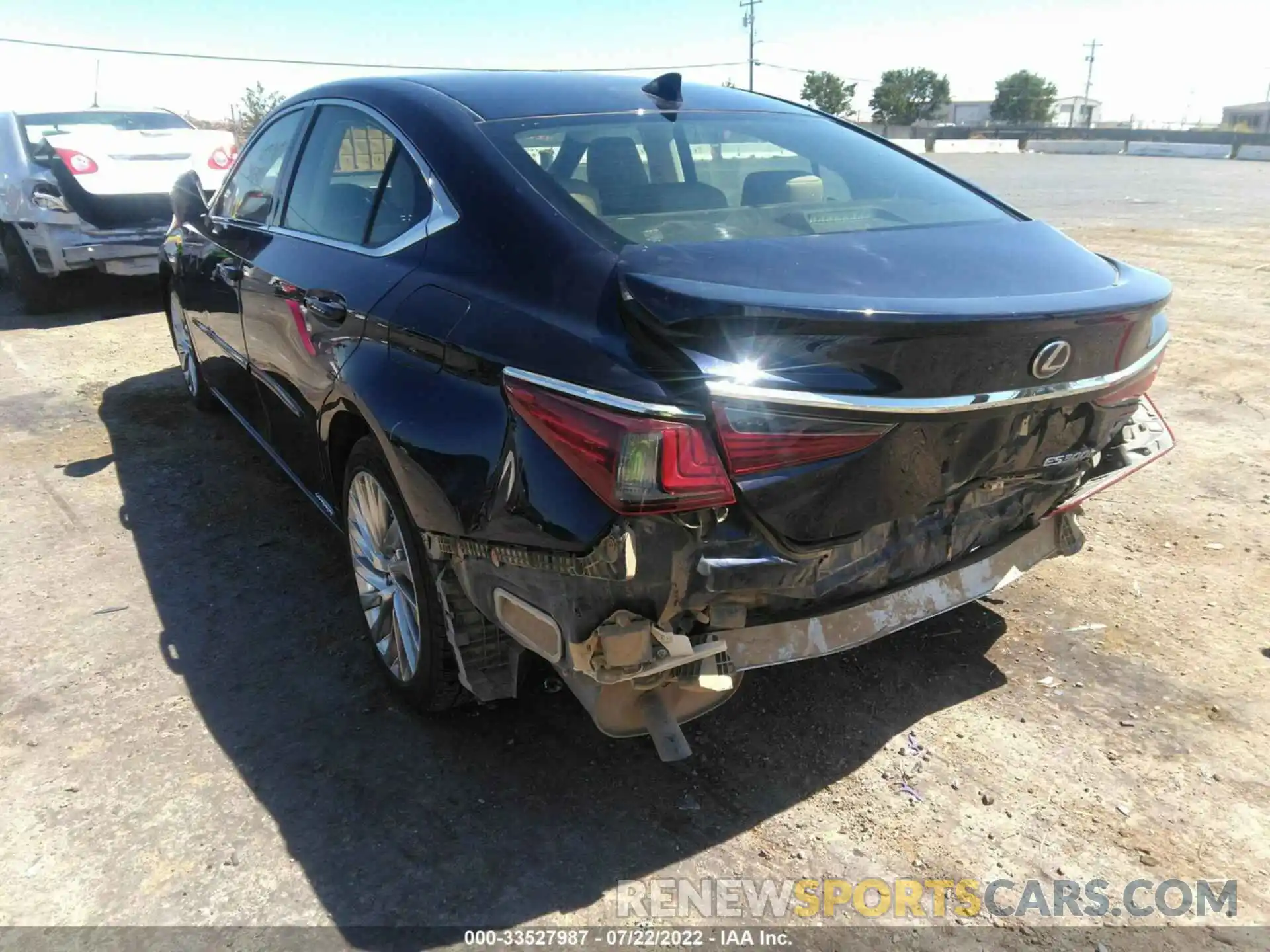 3 Photograph of a damaged car JTHB21B11K2019452 LEXUS ES 2019