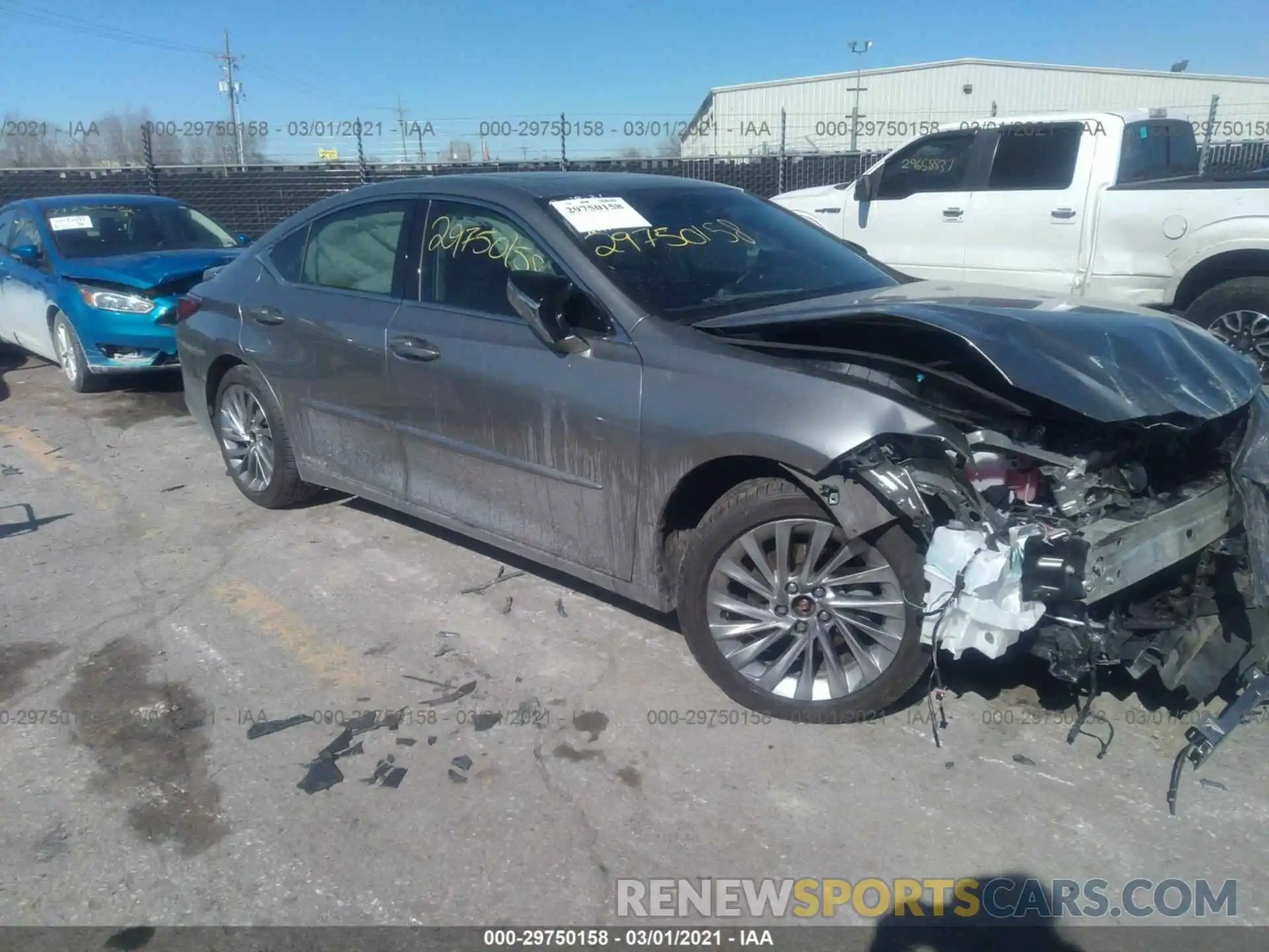 1 Photograph of a damaged car JTHB21B12K2004829 LEXUS ES 2019