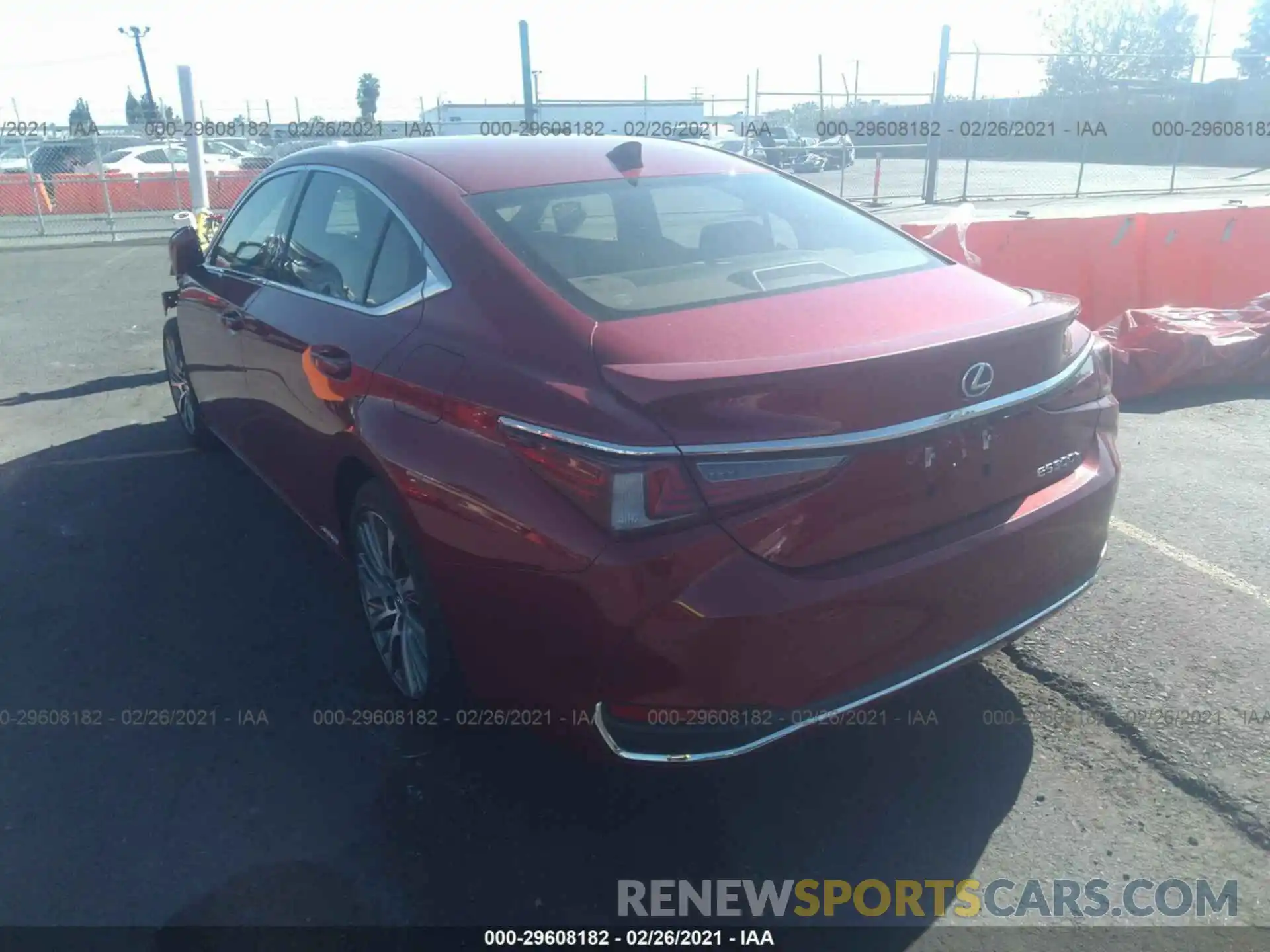 3 Photograph of a damaged car JTHB21B13K2006783 LEXUS ES 2019