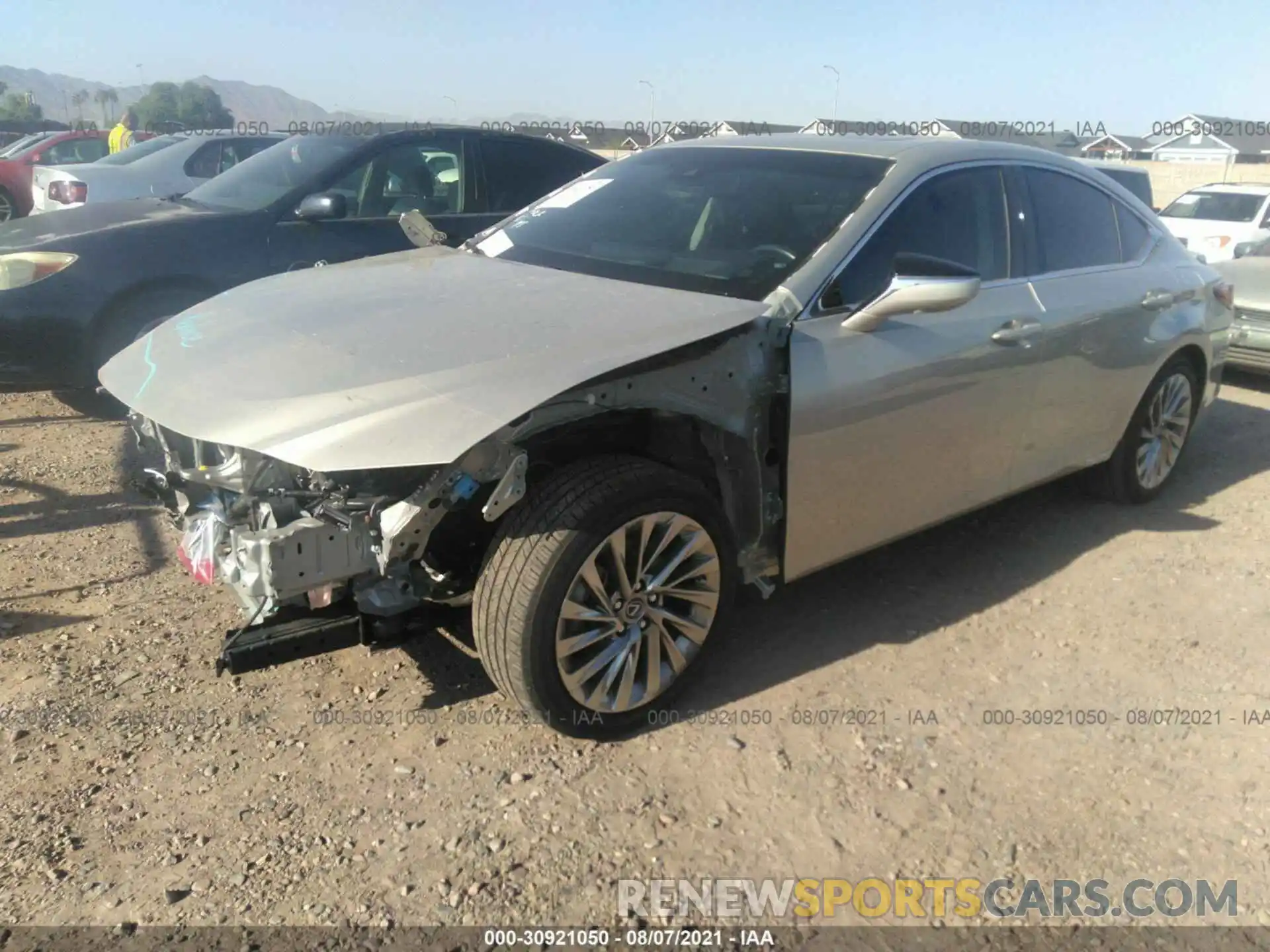 4 Photograph of a damaged car JTHB21B15K2000628 LEXUS ES 2019