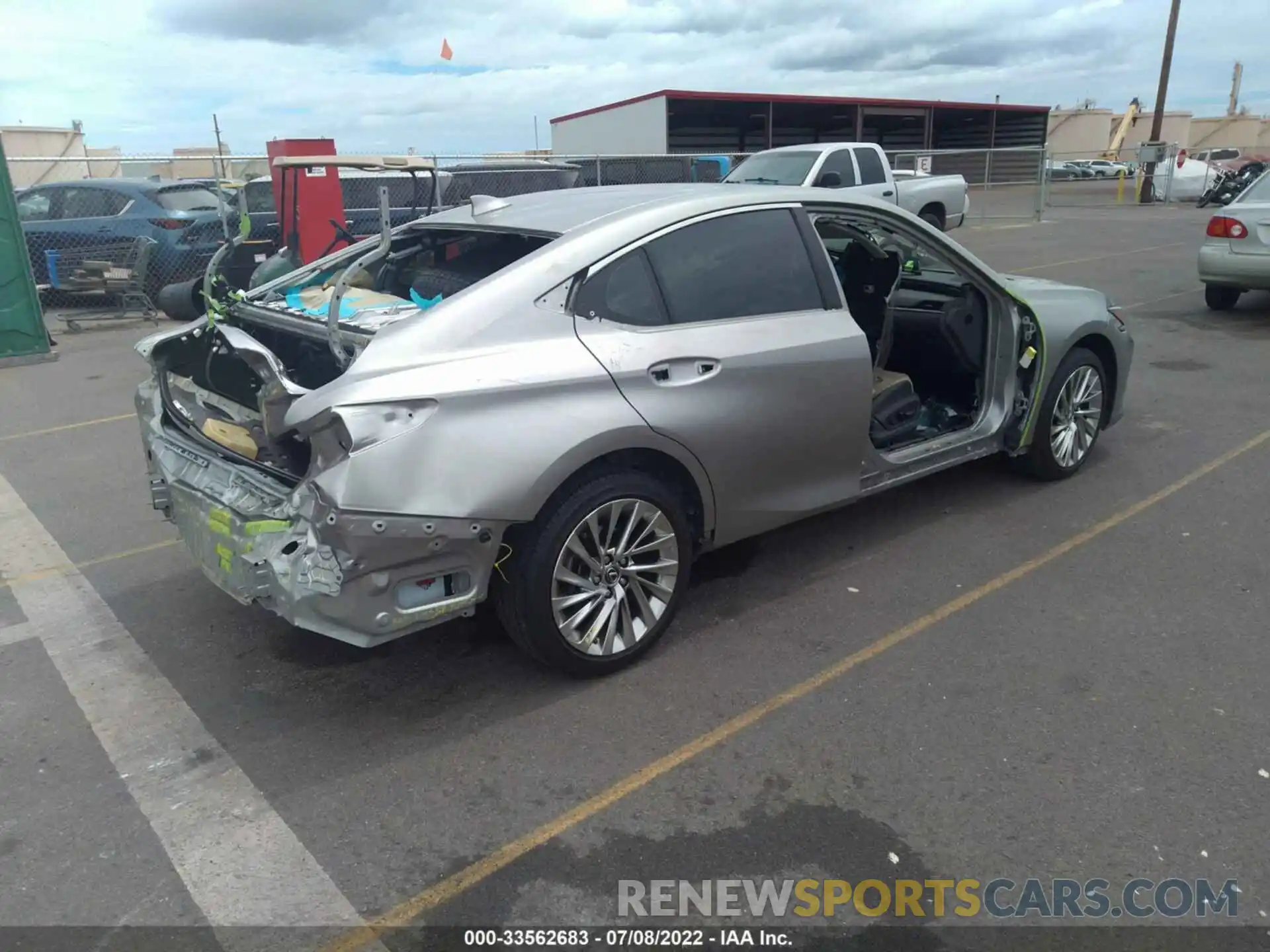 4 Photograph of a damaged car JTHB21B16K2022914 LEXUS ES 2019