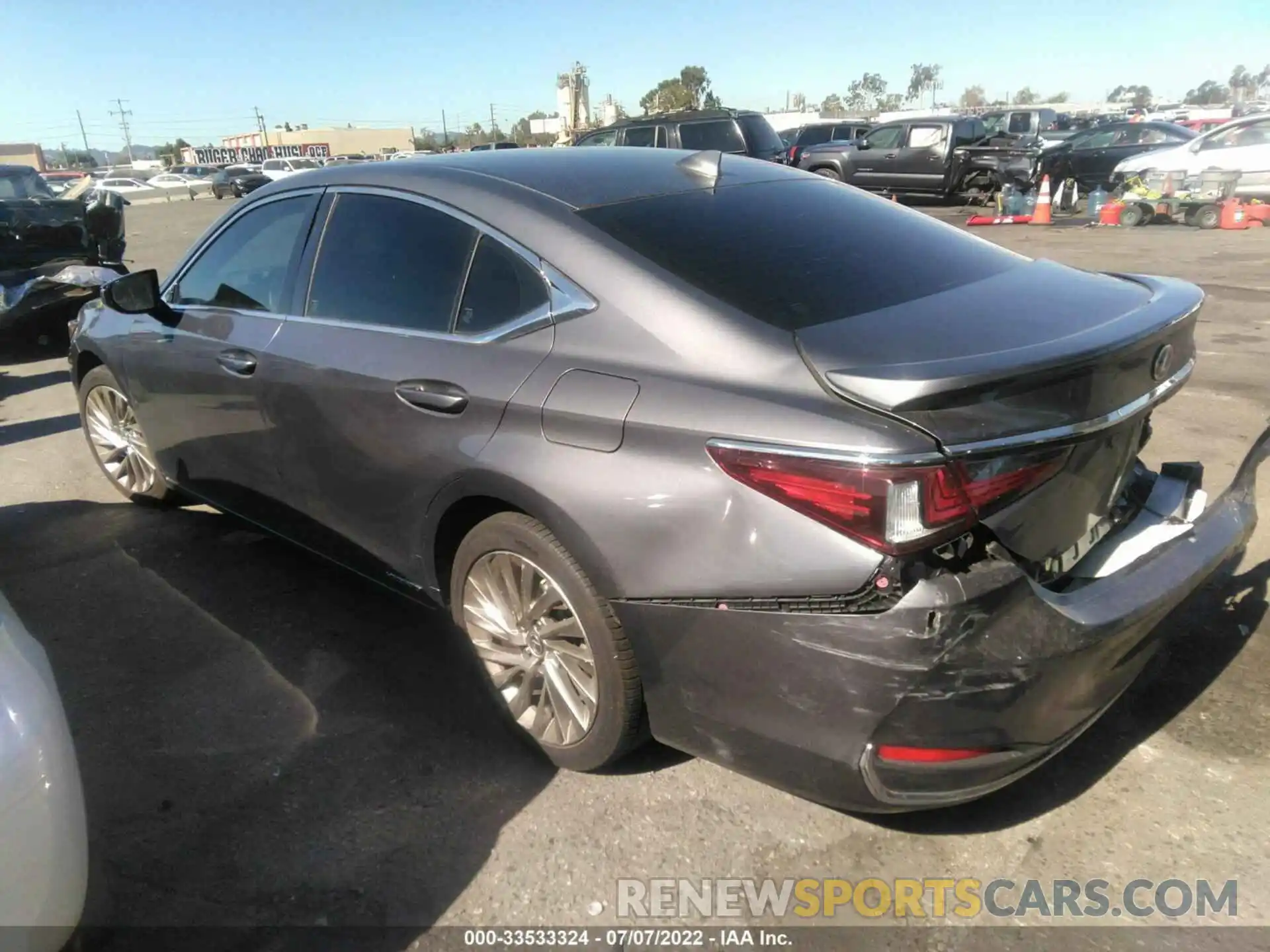 3 Photograph of a damaged car JTHB21B16K2038370 LEXUS ES 2019