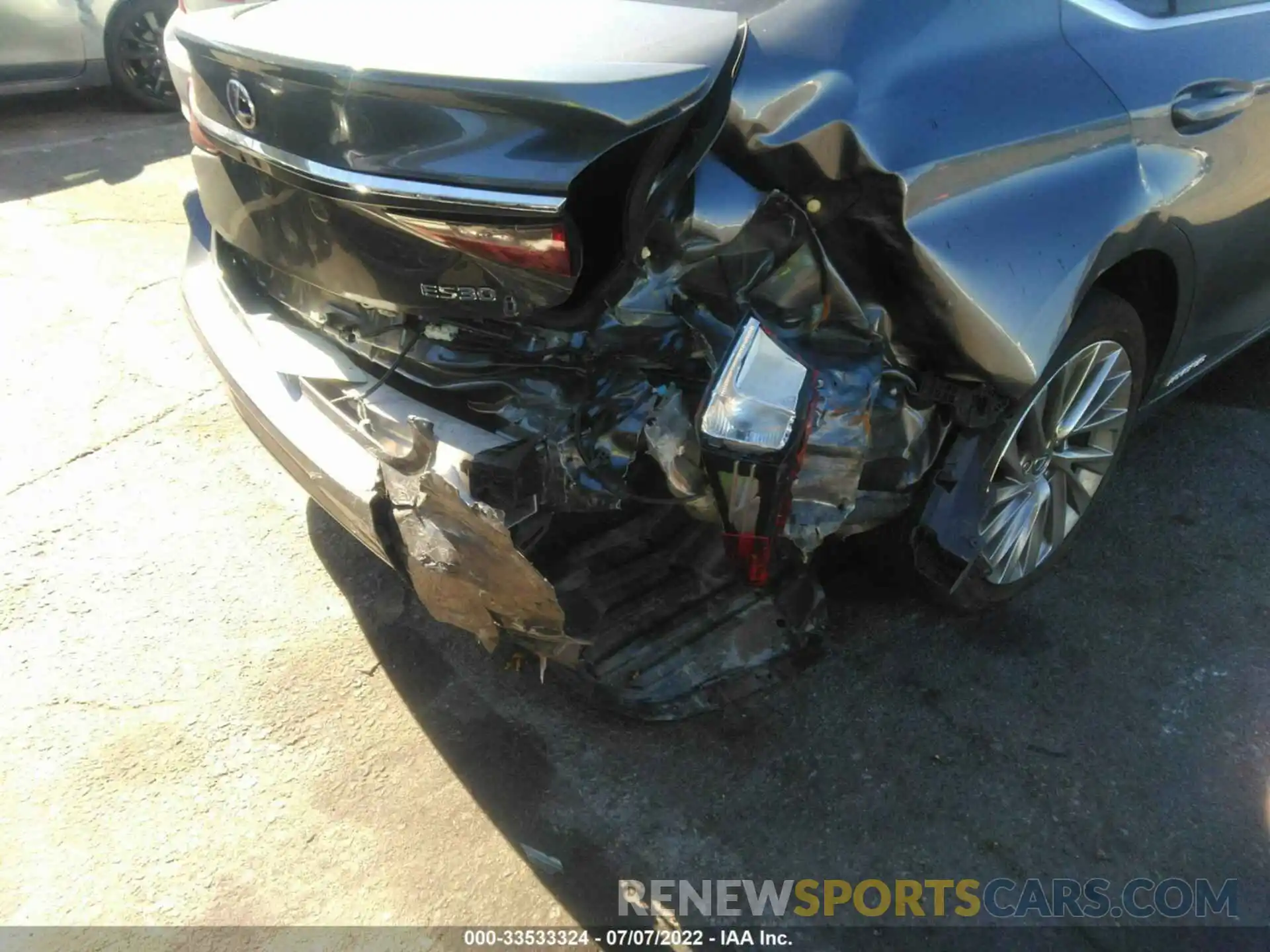 6 Photograph of a damaged car JTHB21B16K2038370 LEXUS ES 2019