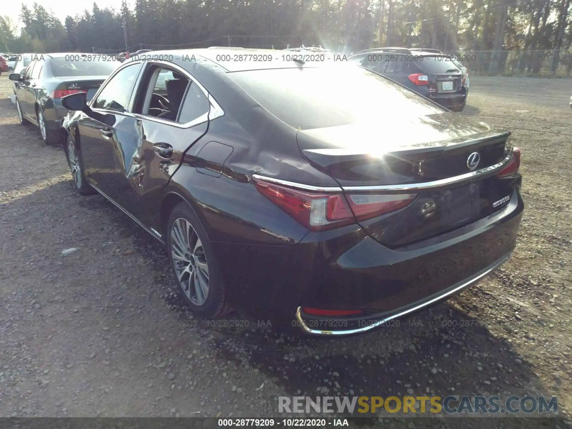 3 Photograph of a damaged car JTHB21B17K2001568 LEXUS ES 2019