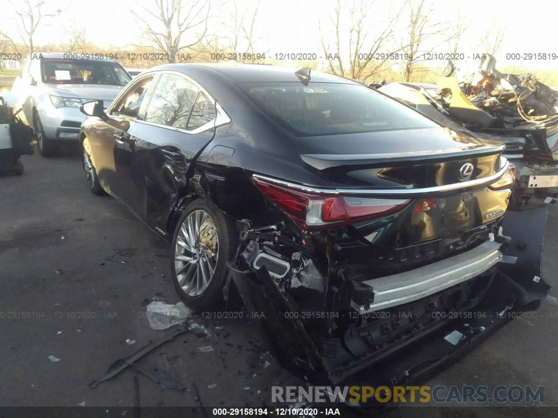 3 Photograph of a damaged car JTHB21B17K2003398 LEXUS ES 2019