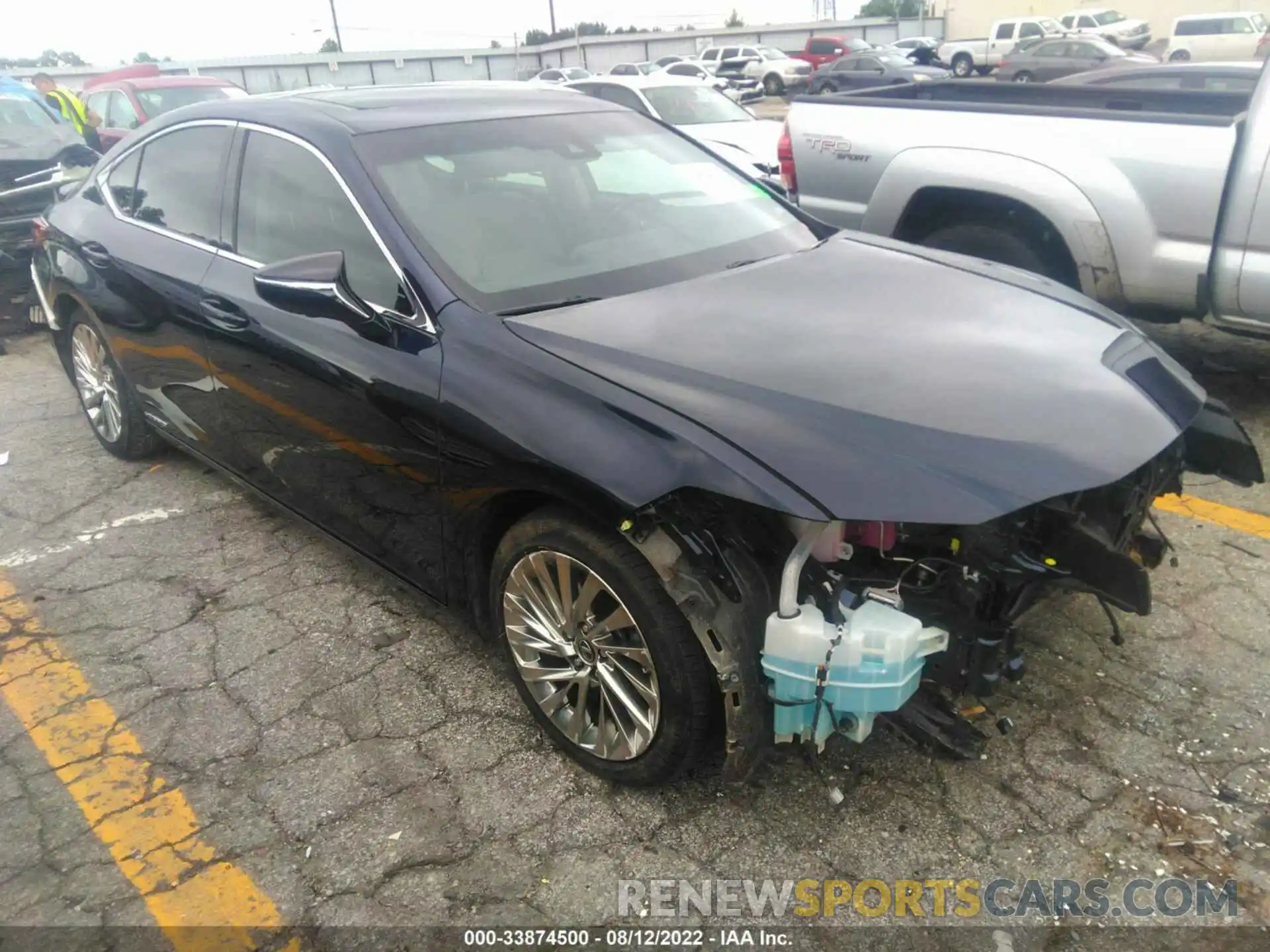 1 Photograph of a damaged car JTHB21B1XK2022737 LEXUS ES 2019