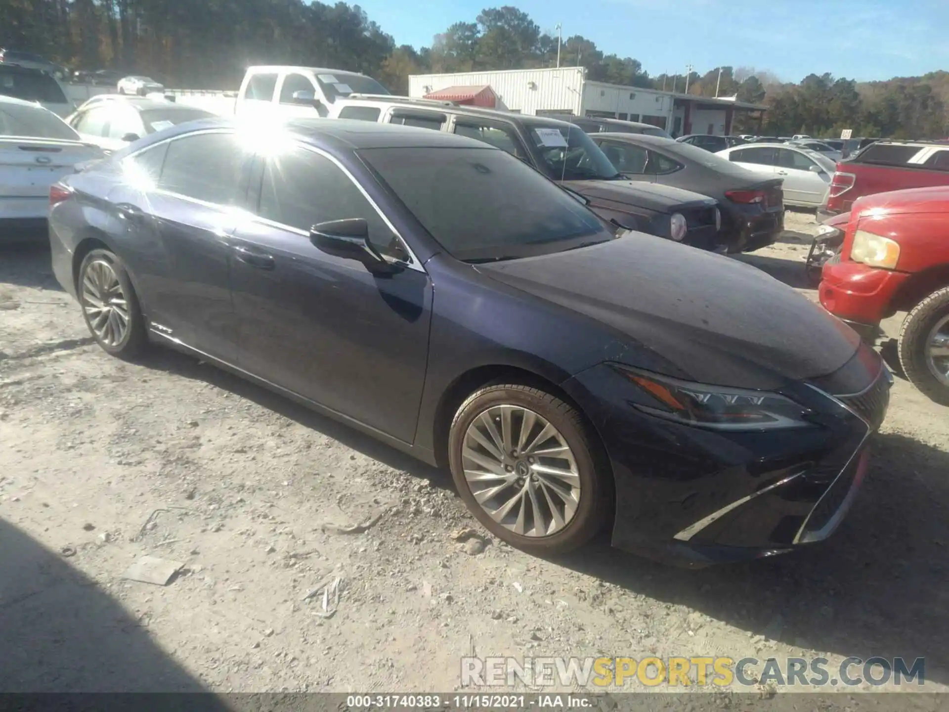 1 Photograph of a damaged car JTHB21B1XK2036301 LEXUS ES 2019