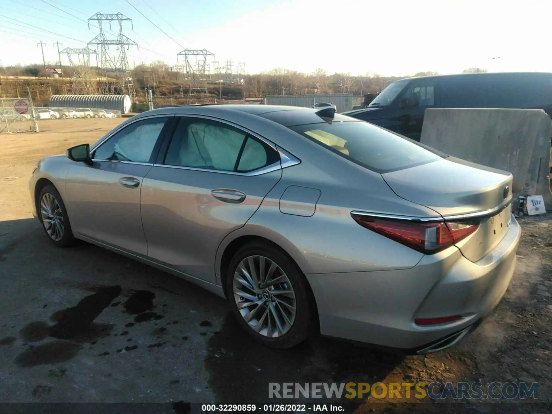 3 Photograph of a damaged car JTHBZ1B10K2002332 LEXUS ES 2019