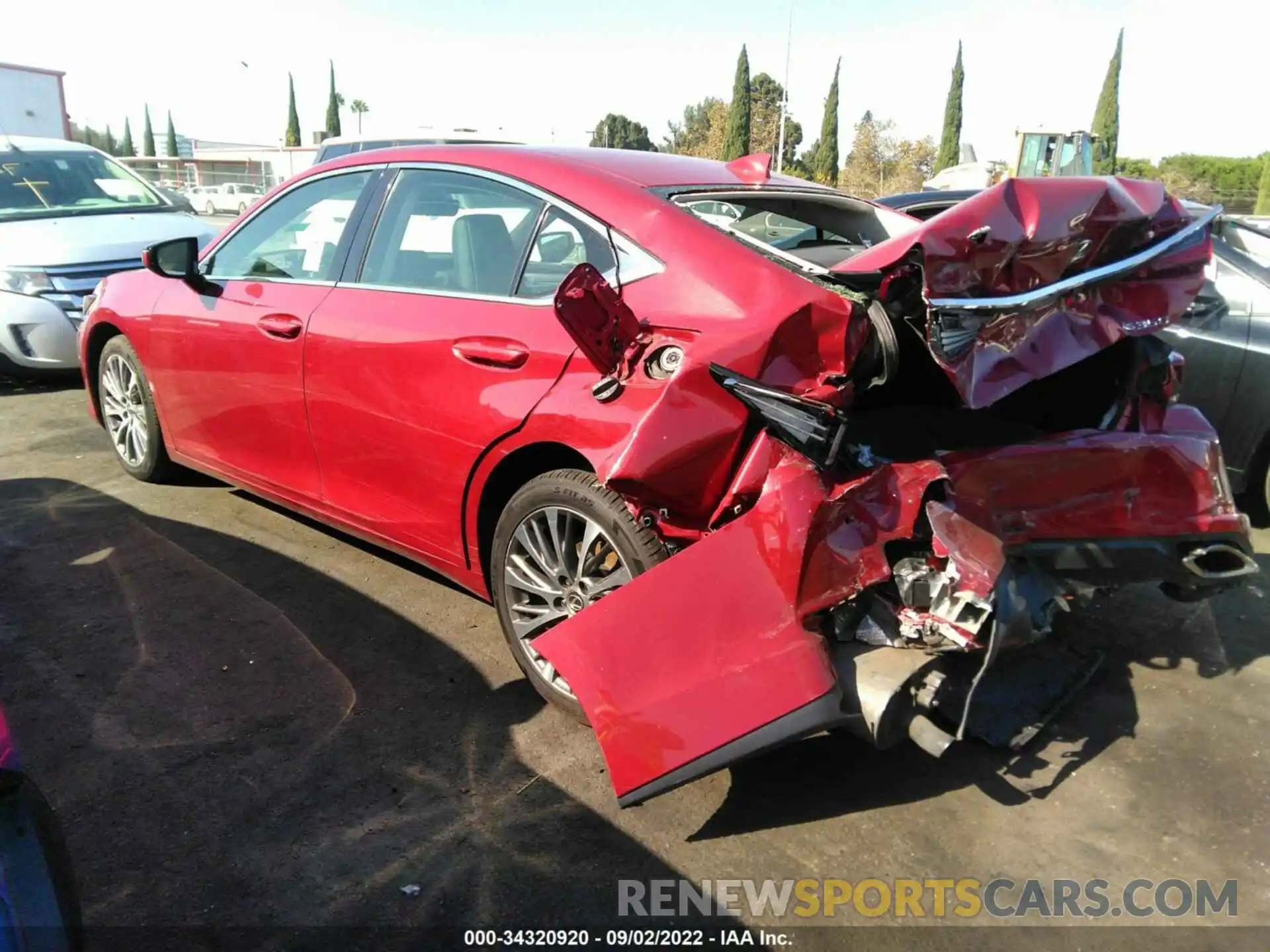 3 Photograph of a damaged car JTHBZ1B11K2005241 LEXUS ES 2019