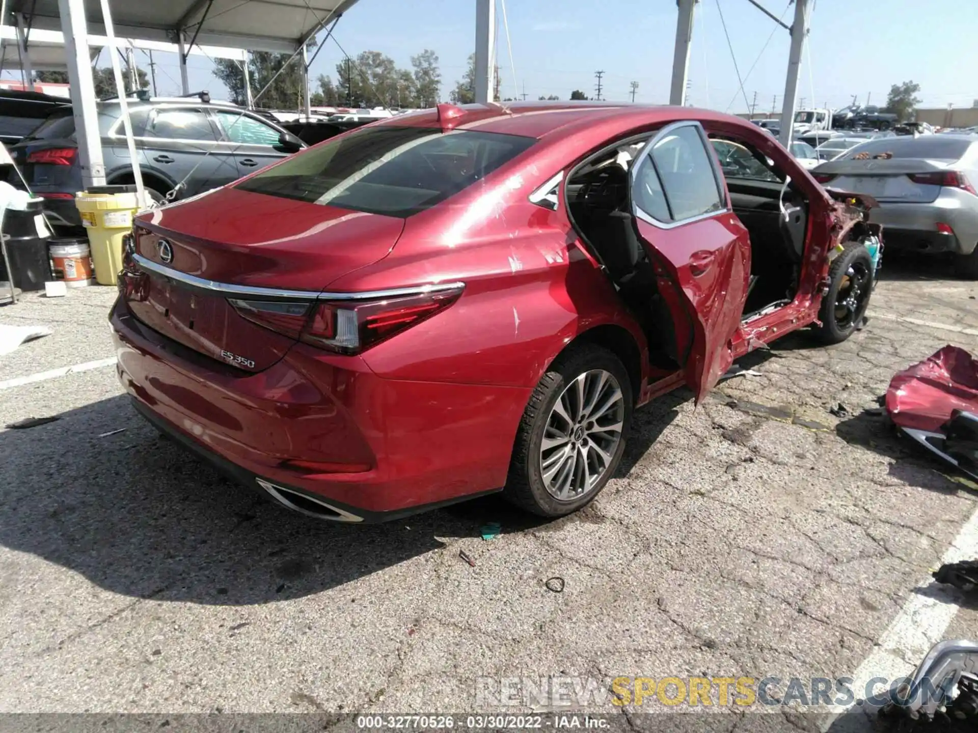 4 Photograph of a damaged car JTHBZ1B12K2004938 LEXUS ES 2019