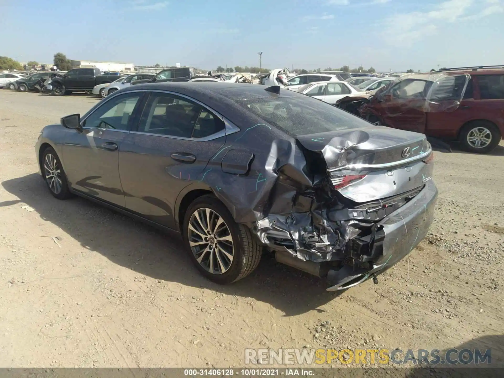 3 Photograph of a damaged car JTHBZ1B13K2000669 LEXUS ES 2019