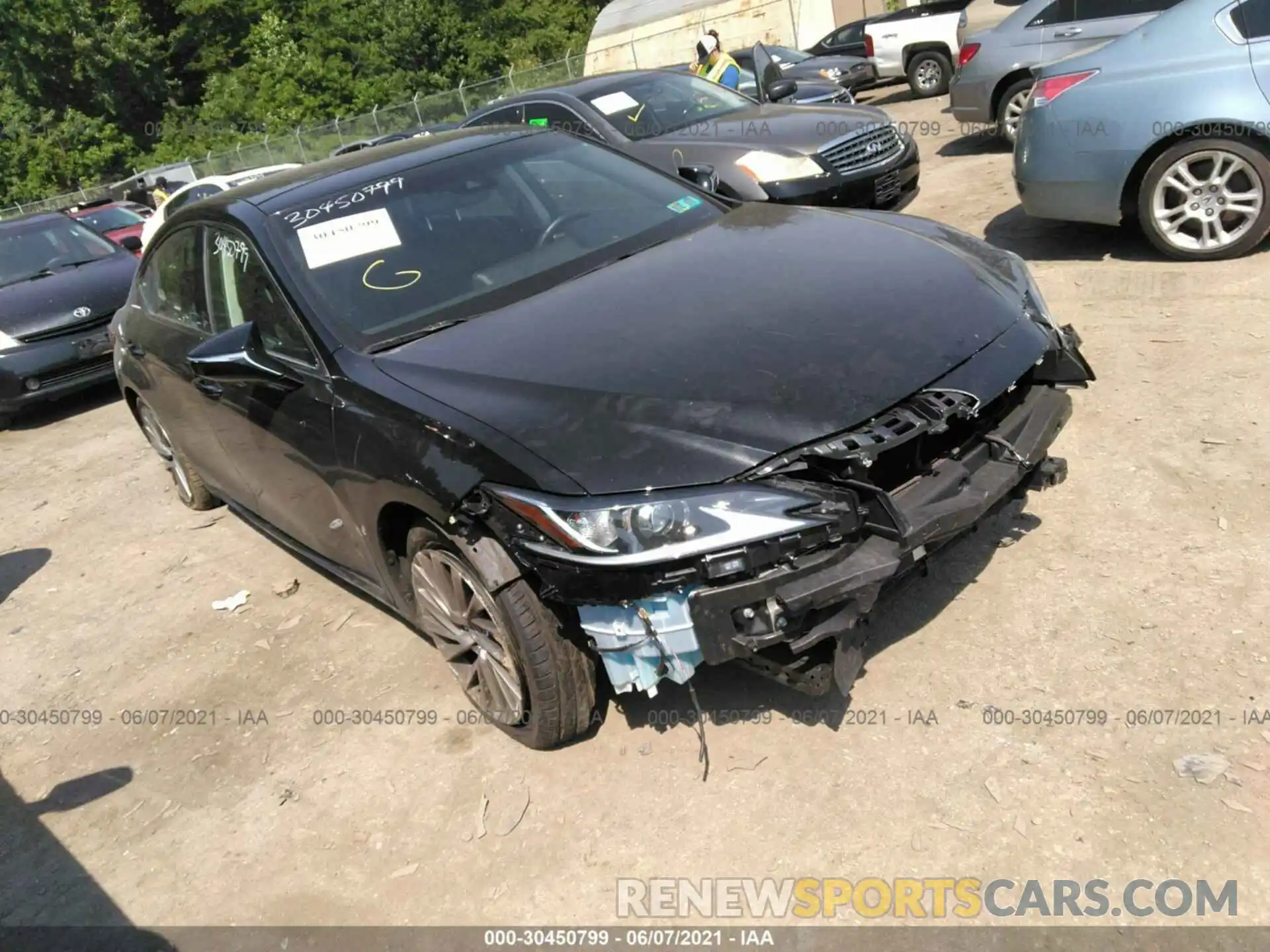 1 Photograph of a damaged car JTHBZ1B13K2002499 LEXUS ES 2019