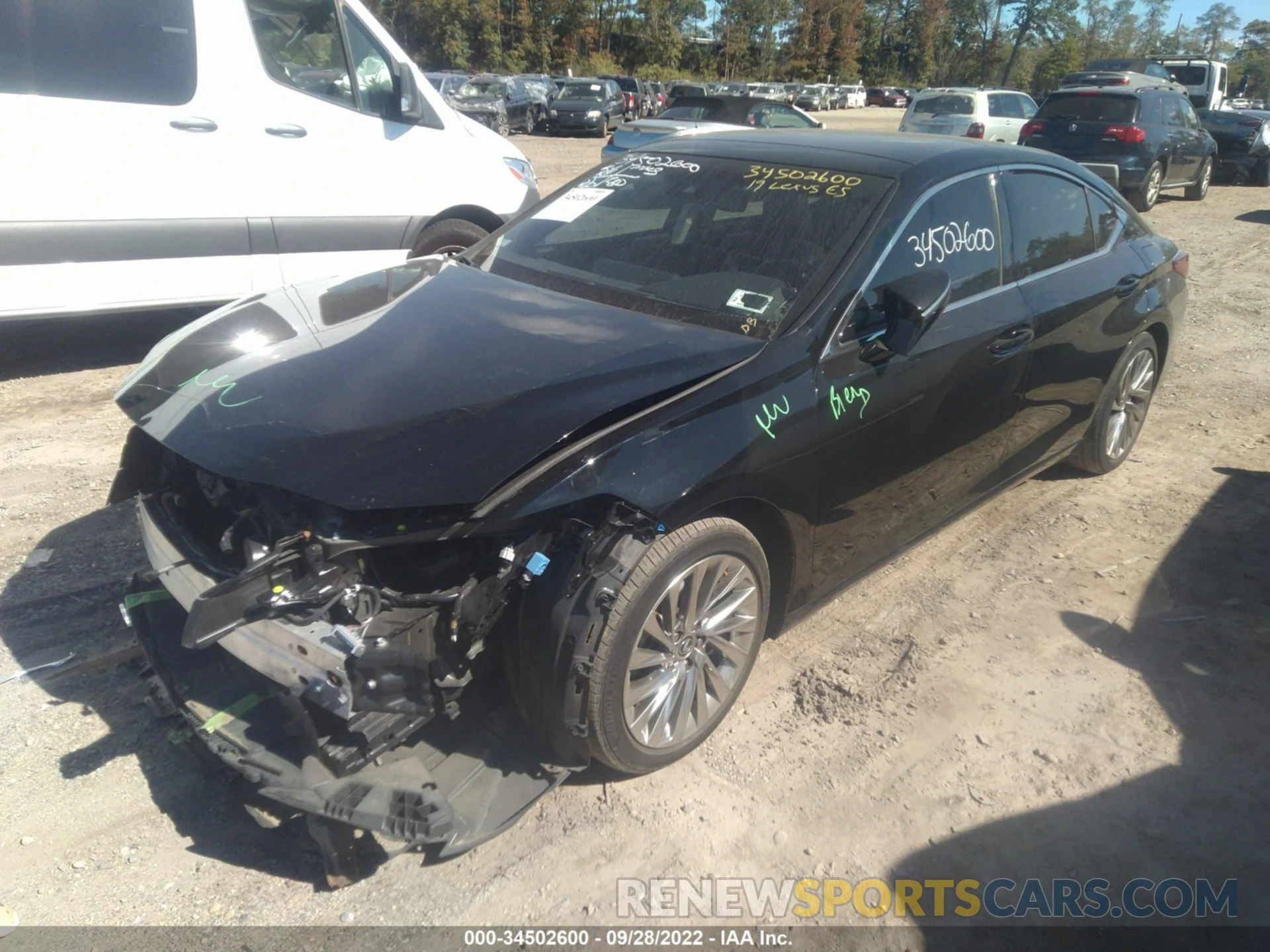 2 Photograph of a damaged car JTHBZ1B18K2002501 LEXUS ES 2019