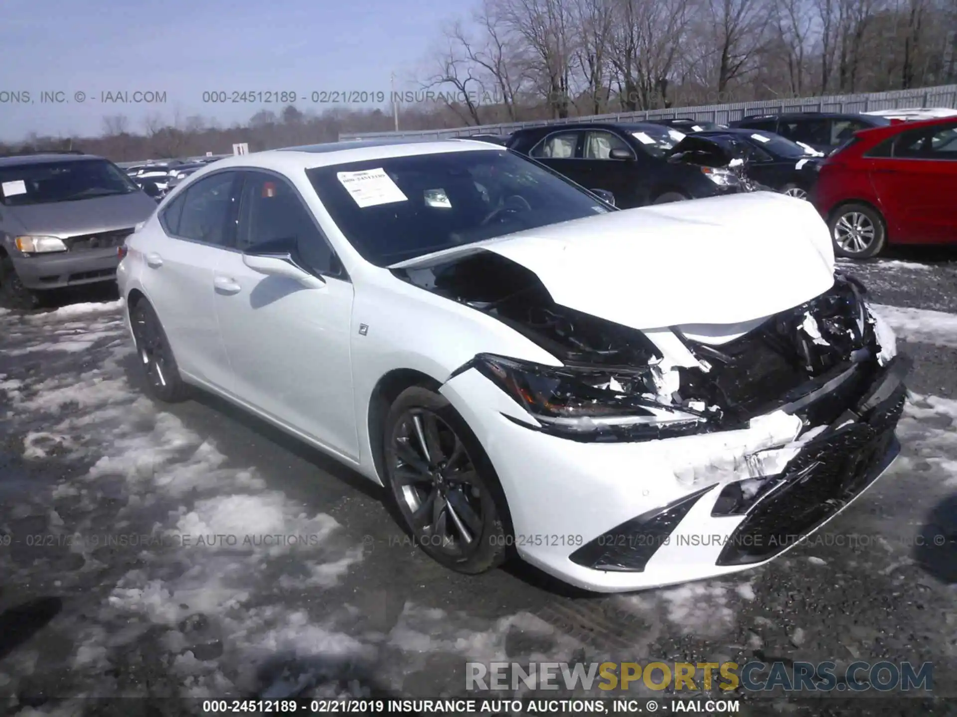 1 Photograph of a damaged car JTHBZ1B18K2003244 LEXUS ES 2019