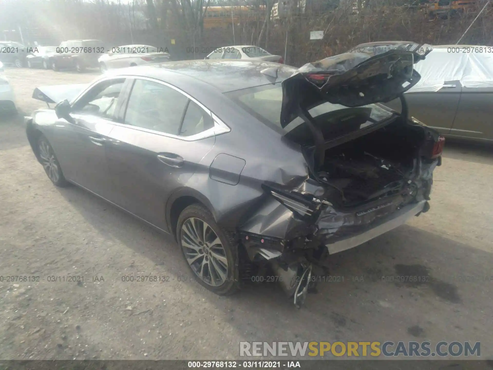 3 Photograph of a damaged car JTHBZ1B1XK2004833 LEXUS ES 2019