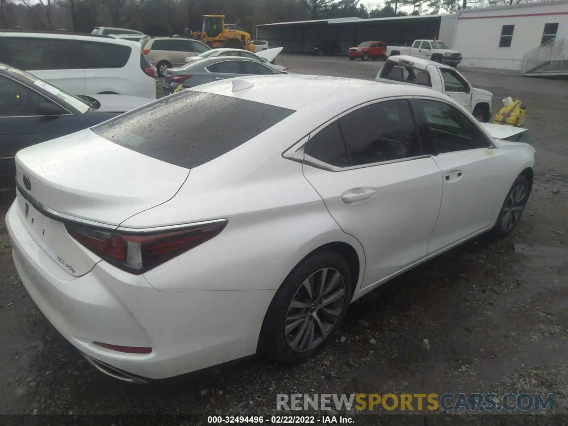 4 Фотография поврежденного автомобиля 58ACZ1B1XLU065681 LEXUS ES 2020