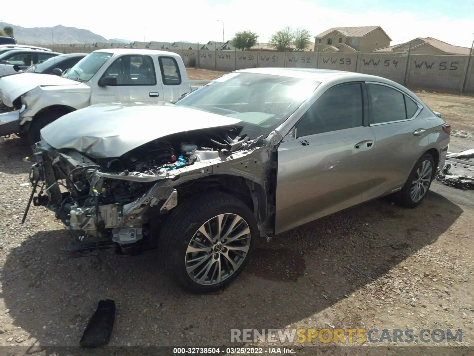 2 Photograph of a damaged car 58AD21B15LU011908 LEXUS ES 2020