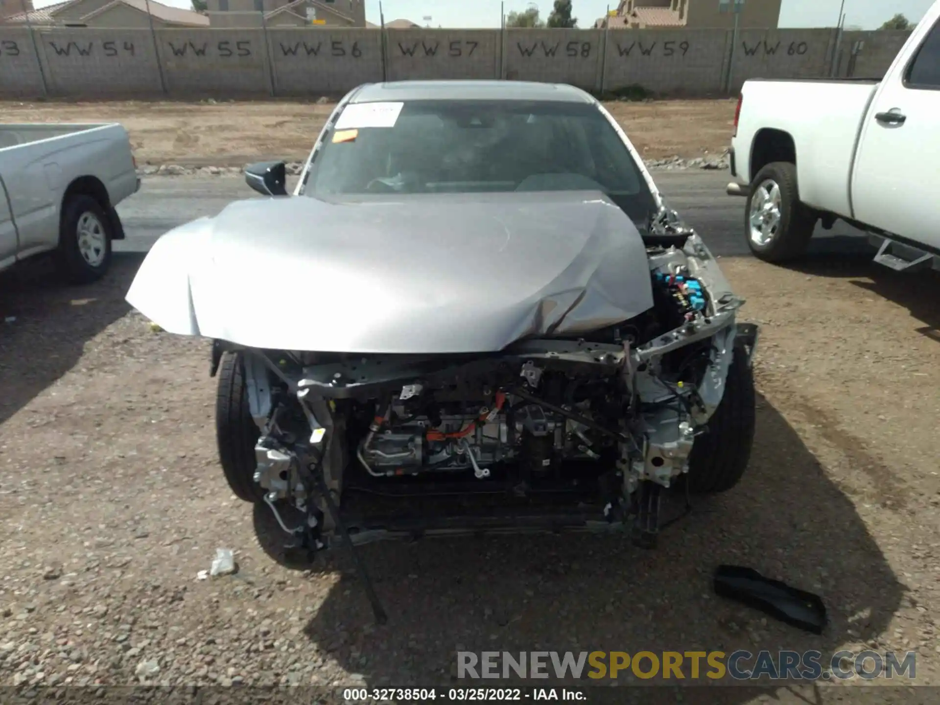 6 Photograph of a damaged car 58AD21B15LU011908 LEXUS ES 2020