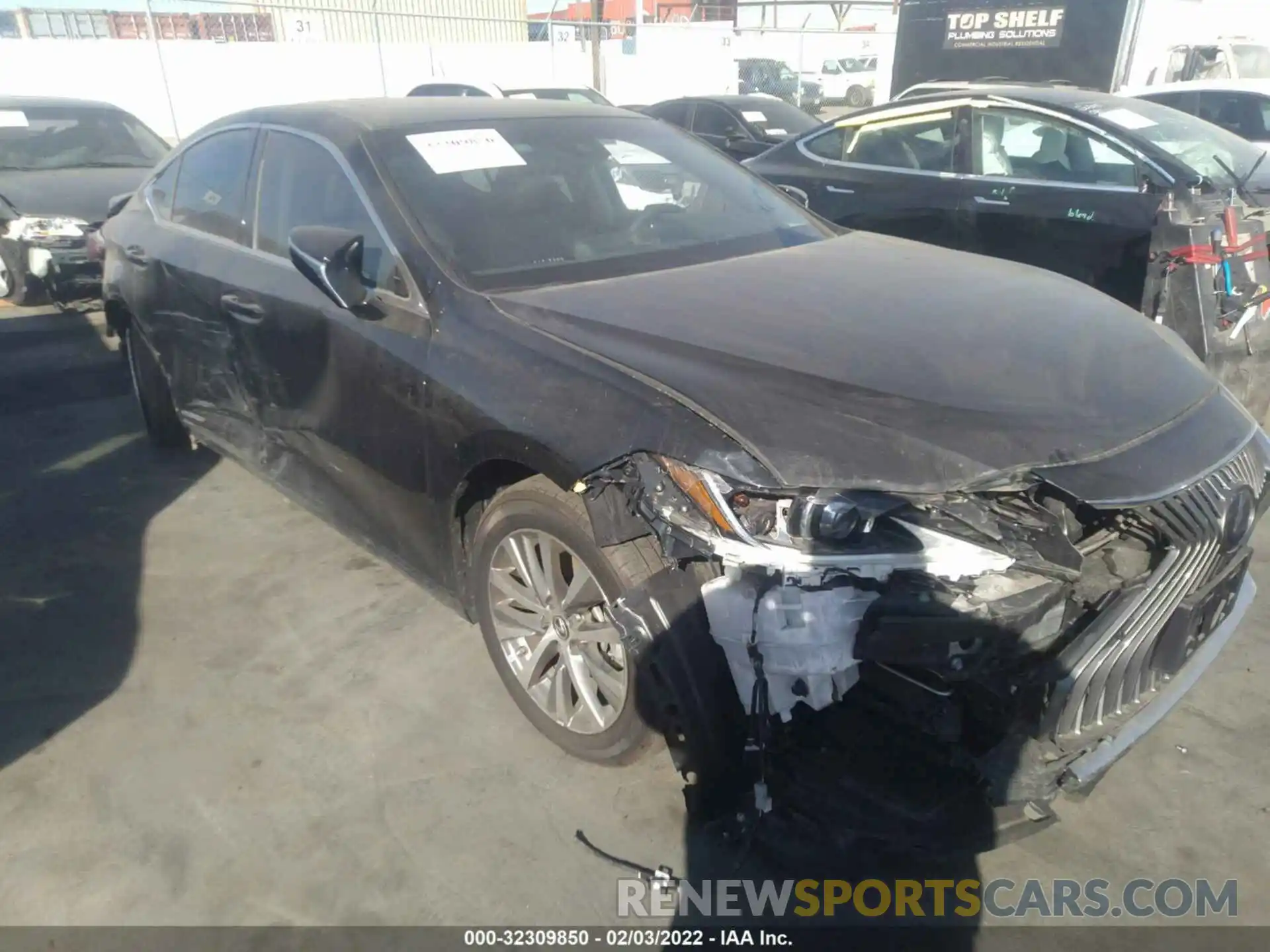 1 Photograph of a damaged car 58AD21B17LU008573 LEXUS ES 2020