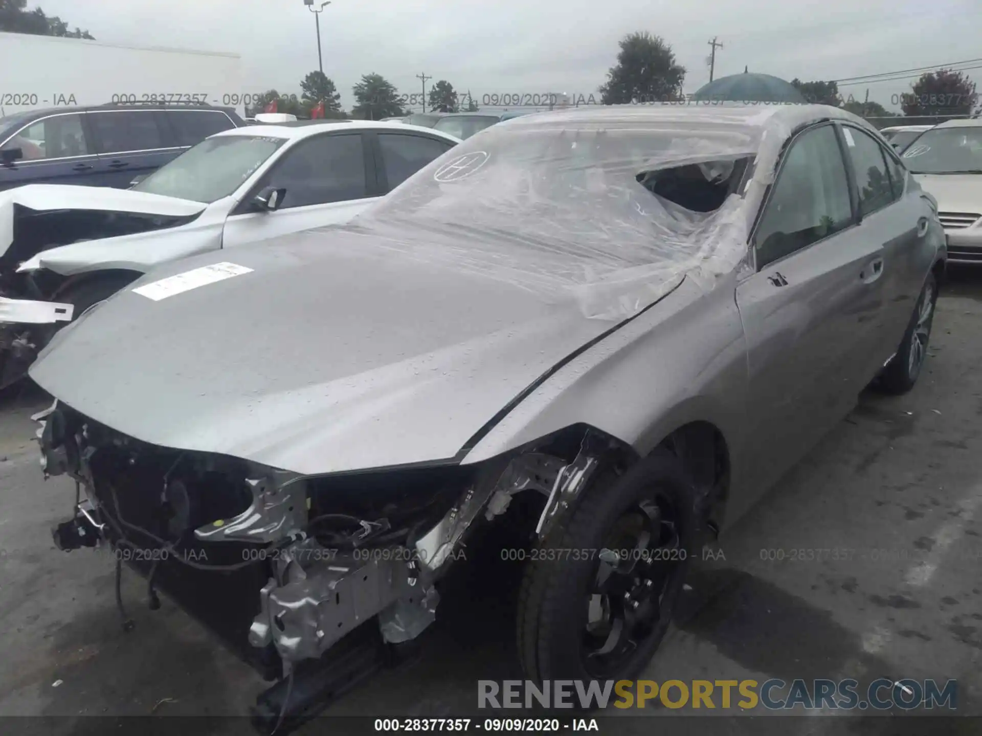 6 Photograph of a damaged car 58AD21B1XLU008034 LEXUS ES 2020