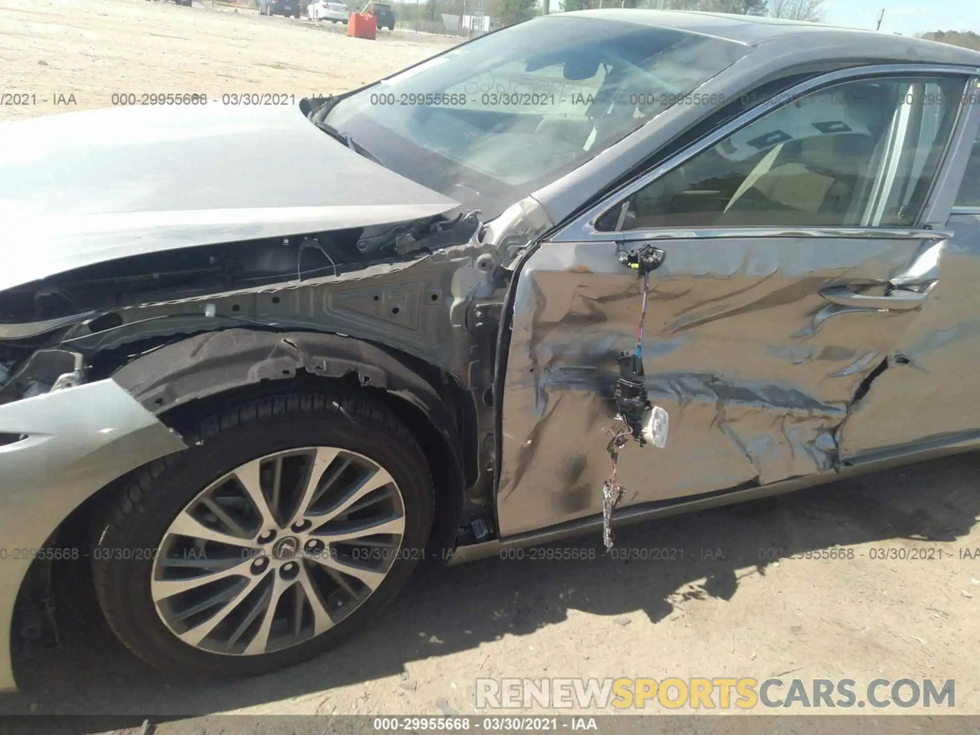 6 Photograph of a damaged car 58ADZ1B11LU055741 LEXUS ES 2020