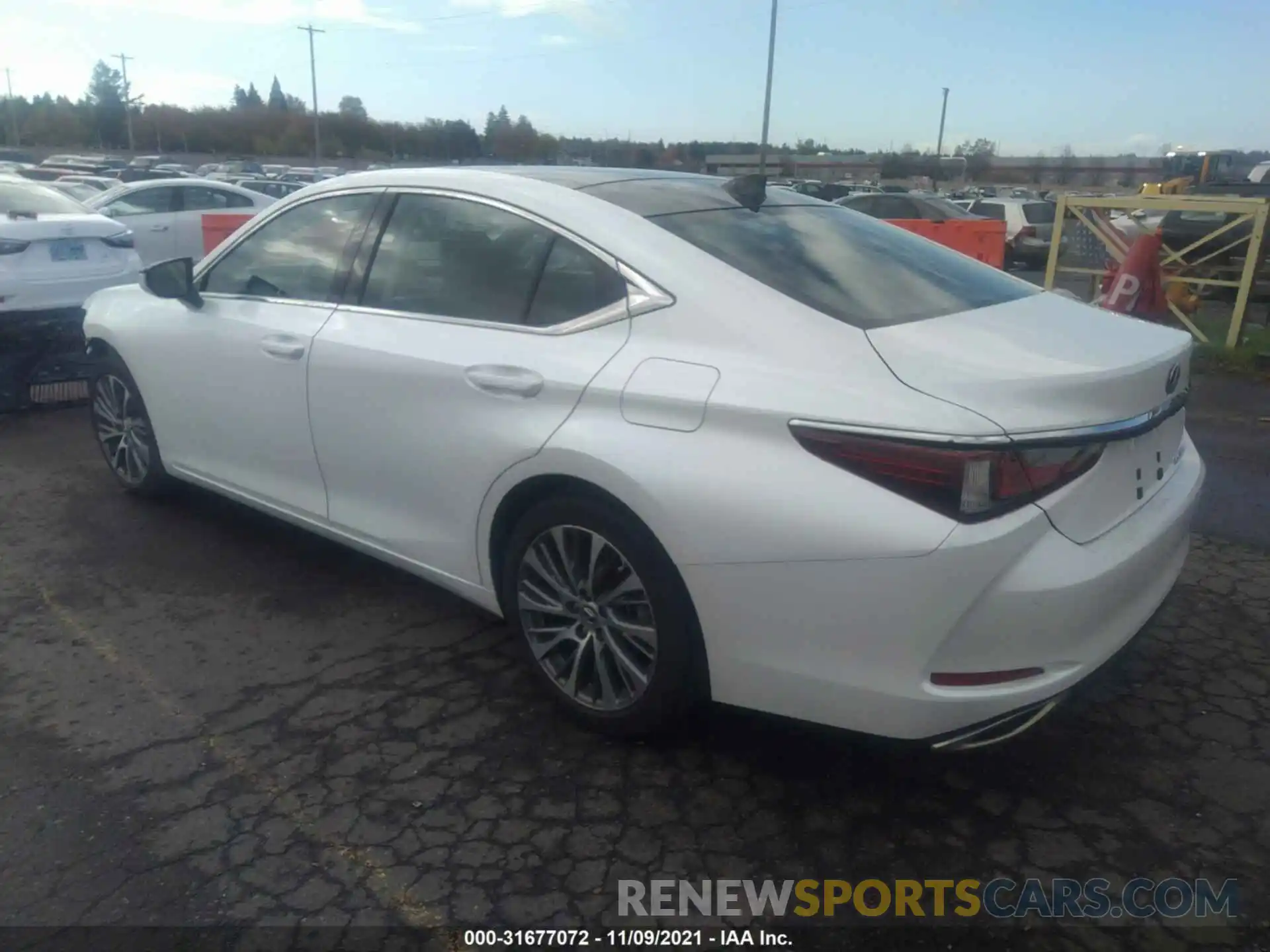 3 Photograph of a damaged car 58ADZ1B11LU058980 LEXUS ES 2020