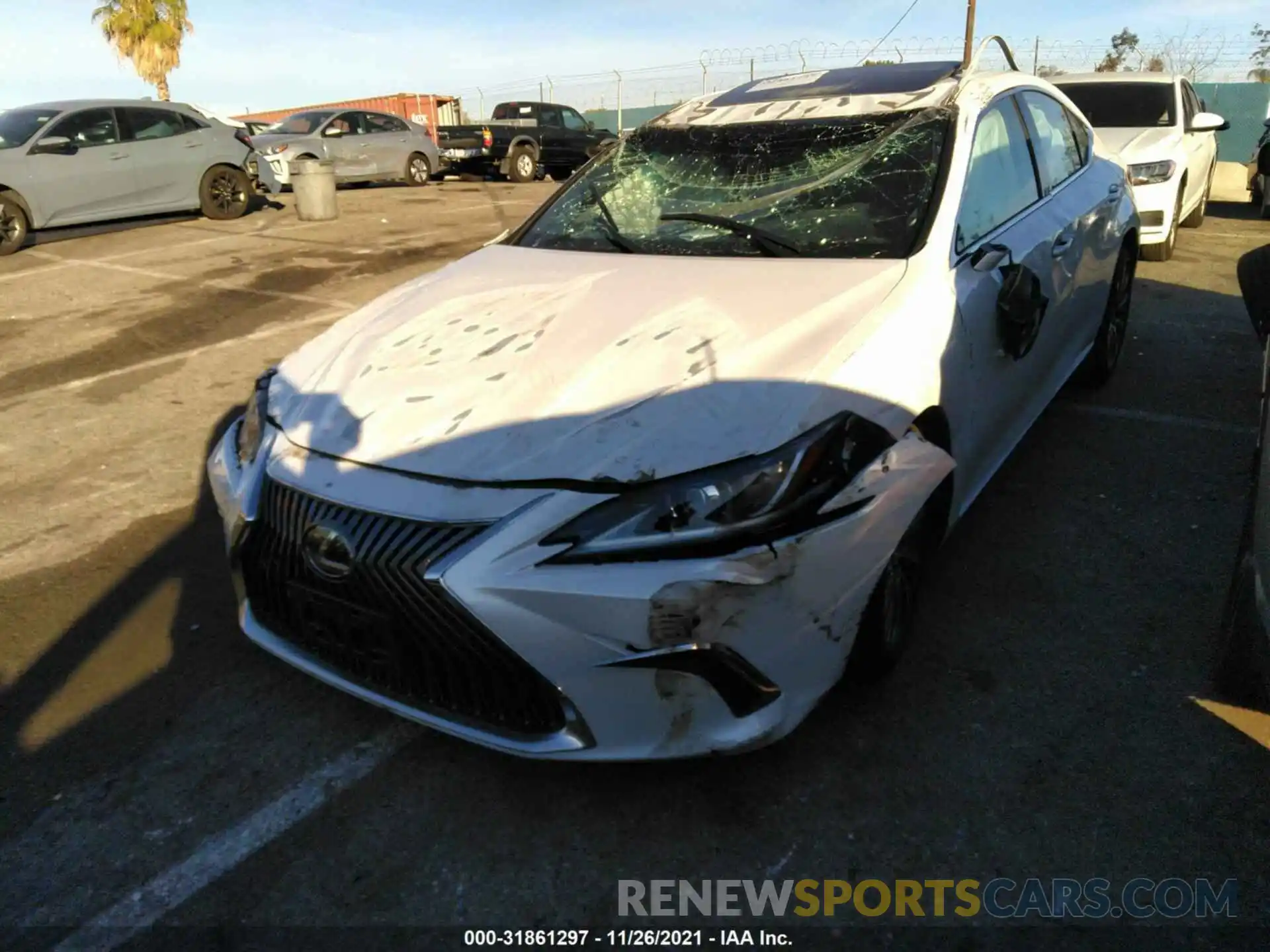 2 Photograph of a damaged car 58ADZ1B12LU070412 LEXUS ES 2020