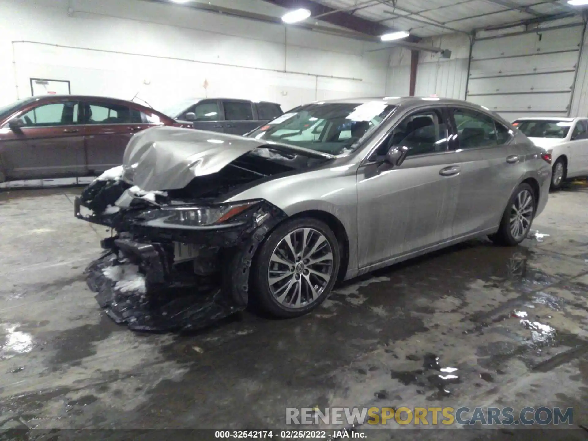 2 Photograph of a damaged car 58ADZ1B13LU054414 LEXUS ES 2020