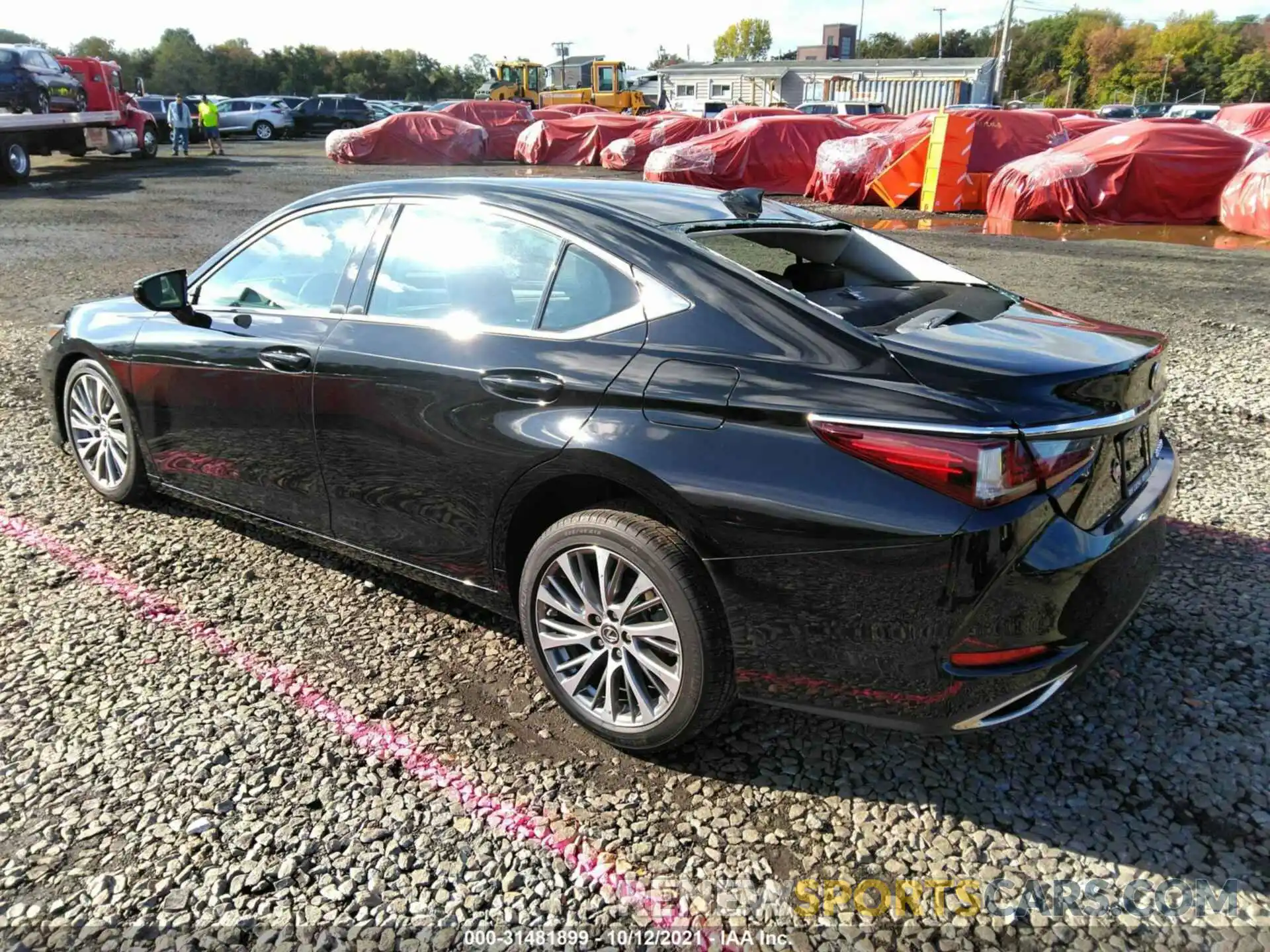 3 Photograph of a damaged car 58ADZ1B13LU058432 LEXUS ES 2020