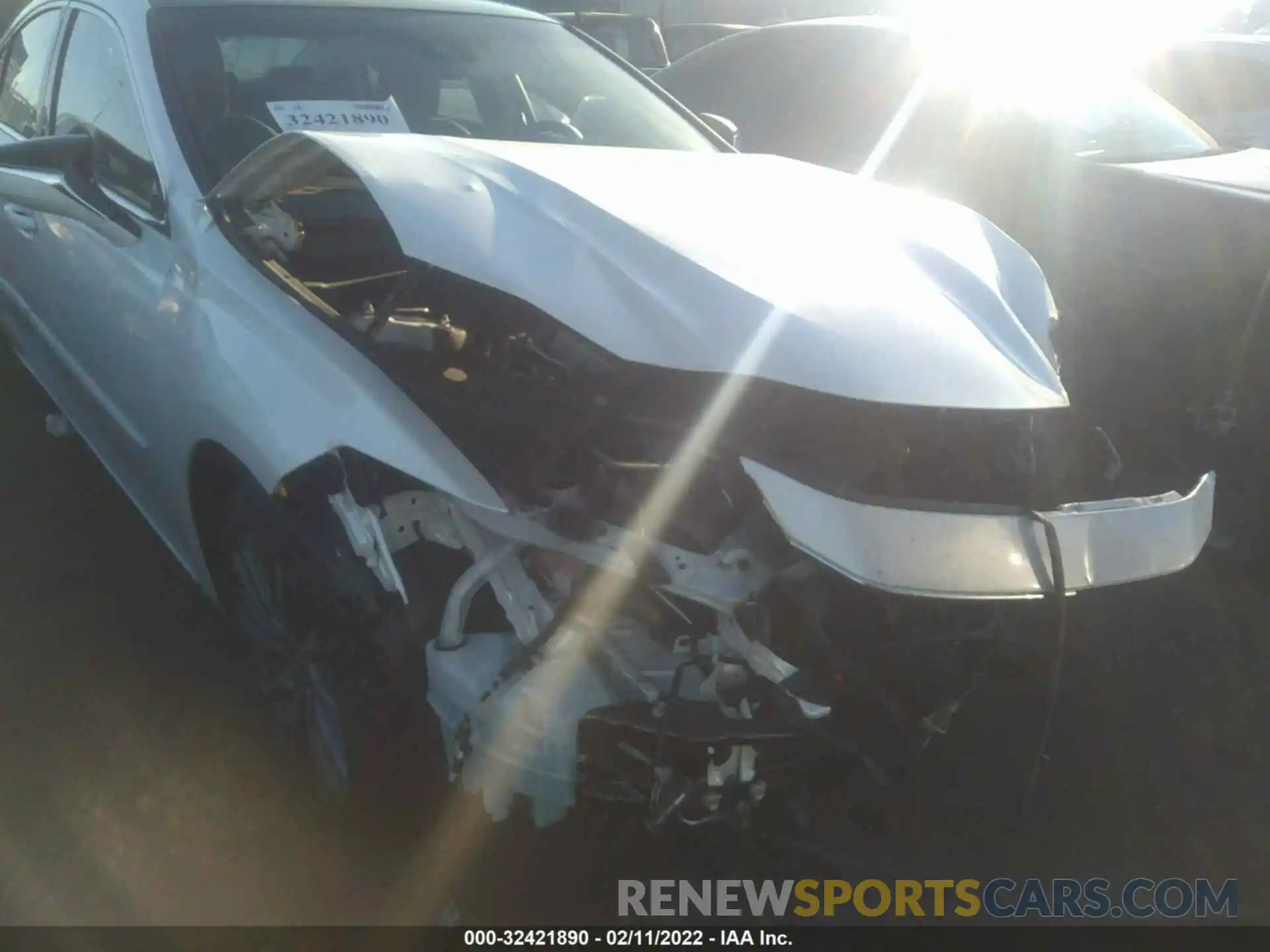 6 Photograph of a damaged car 58ADZ1B13LU061492 LEXUS ES 2020