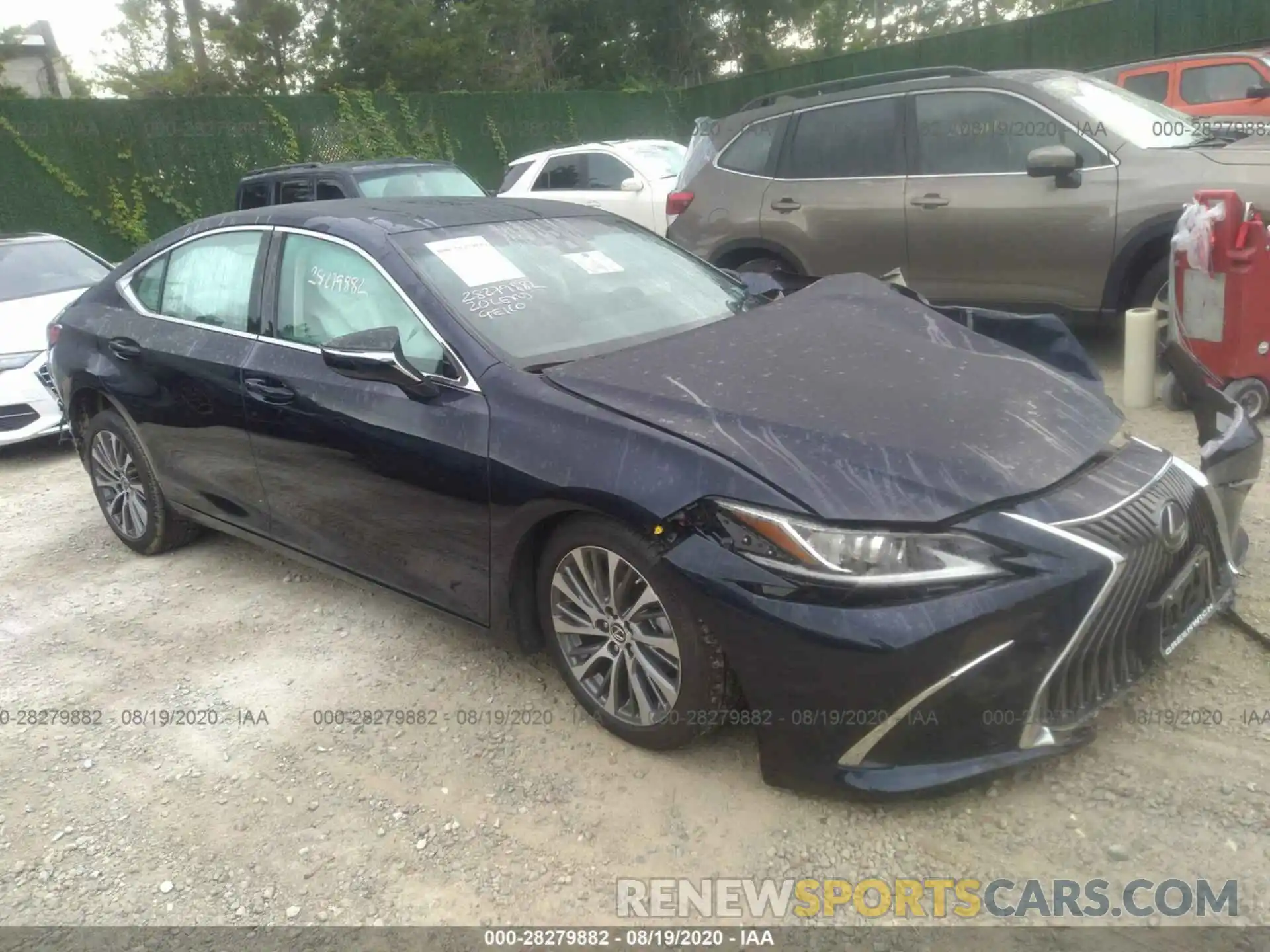 1 Photograph of a damaged car 58ADZ1B14LU065325 LEXUS ES 2020