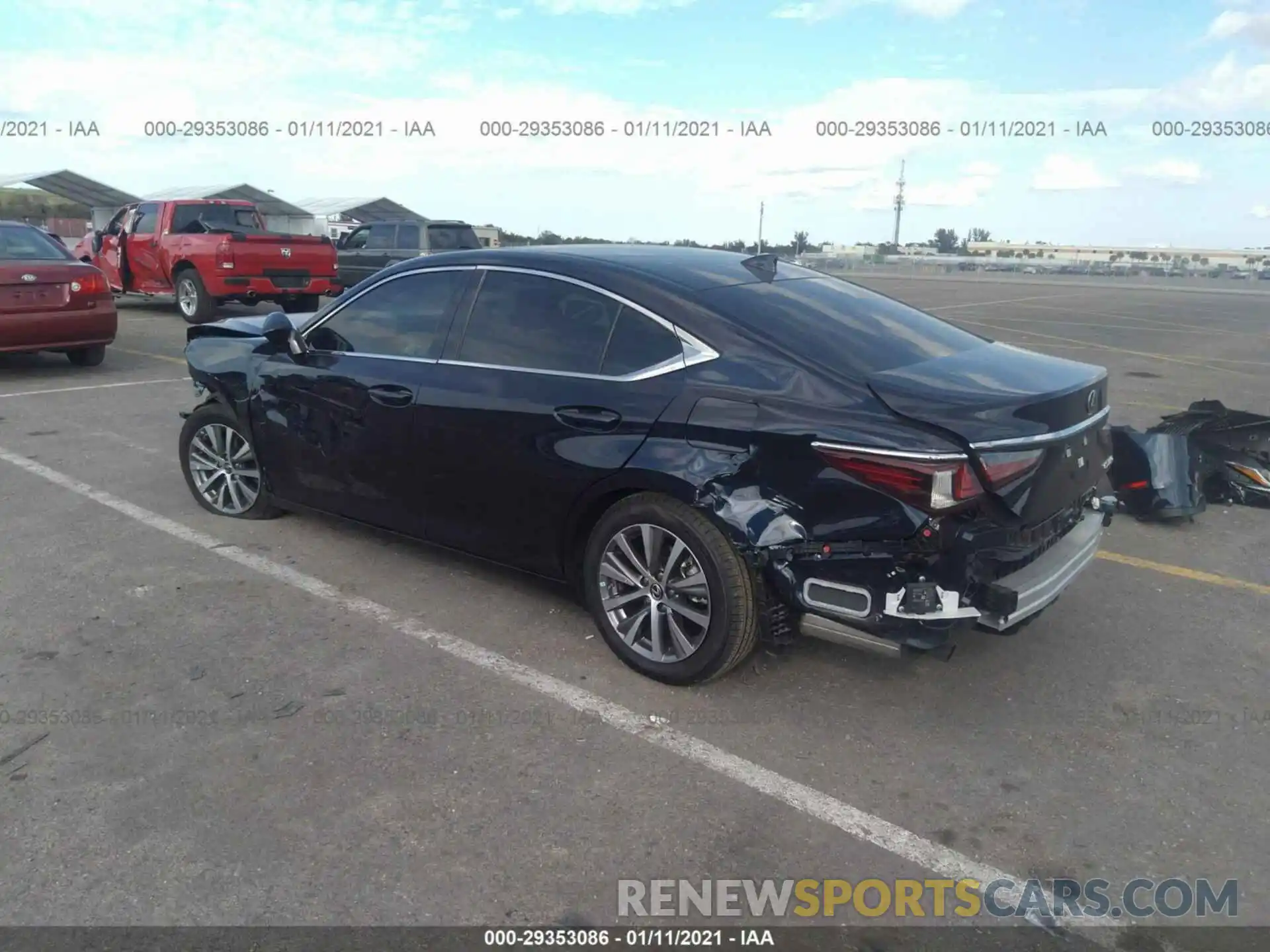 3 Photograph of a damaged car 58ADZ1B14LU078236 LEXUS ES 2020