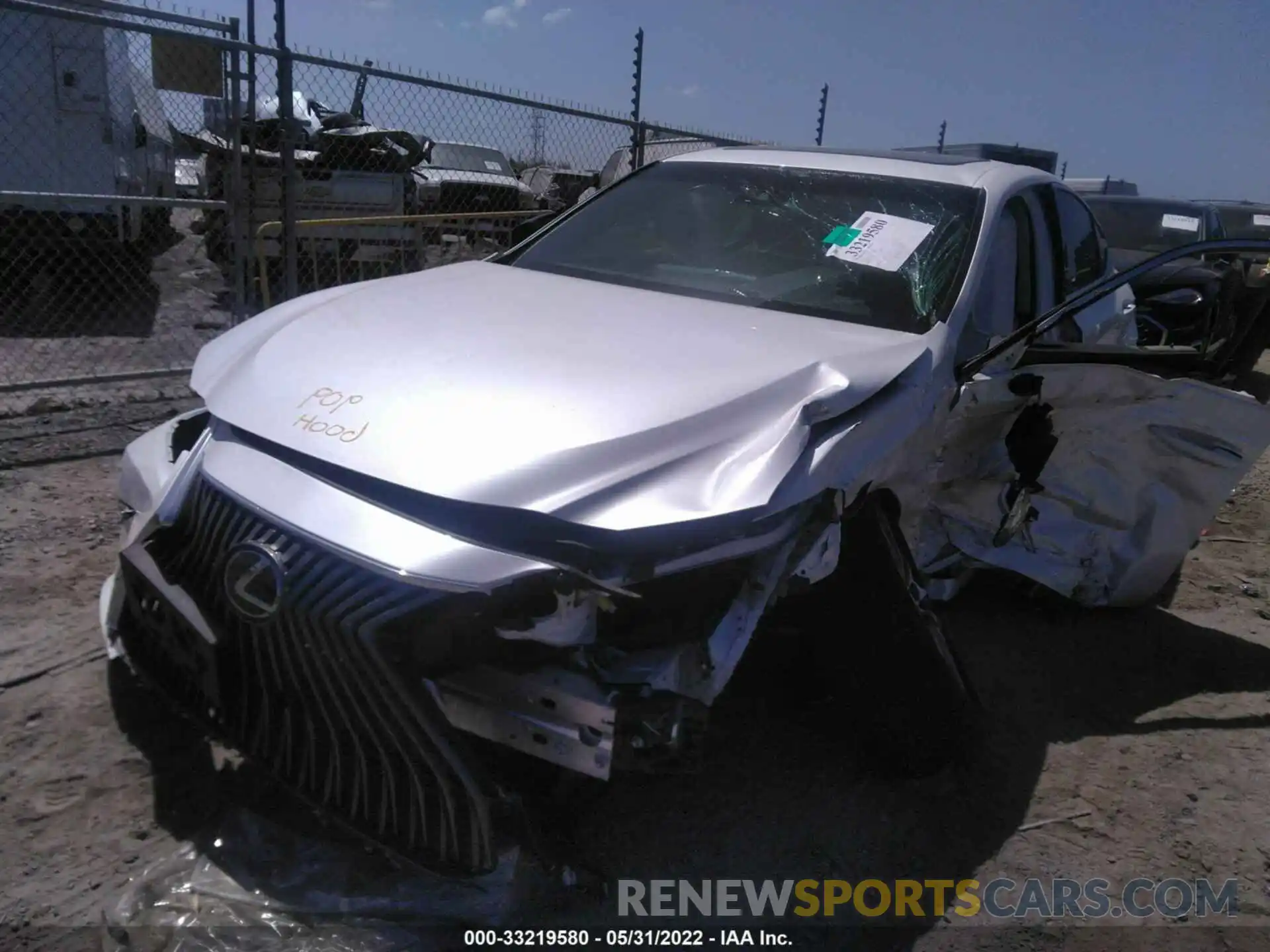 6 Photograph of a damaged car 58ADZ1B14LU080309 LEXUS ES 2020