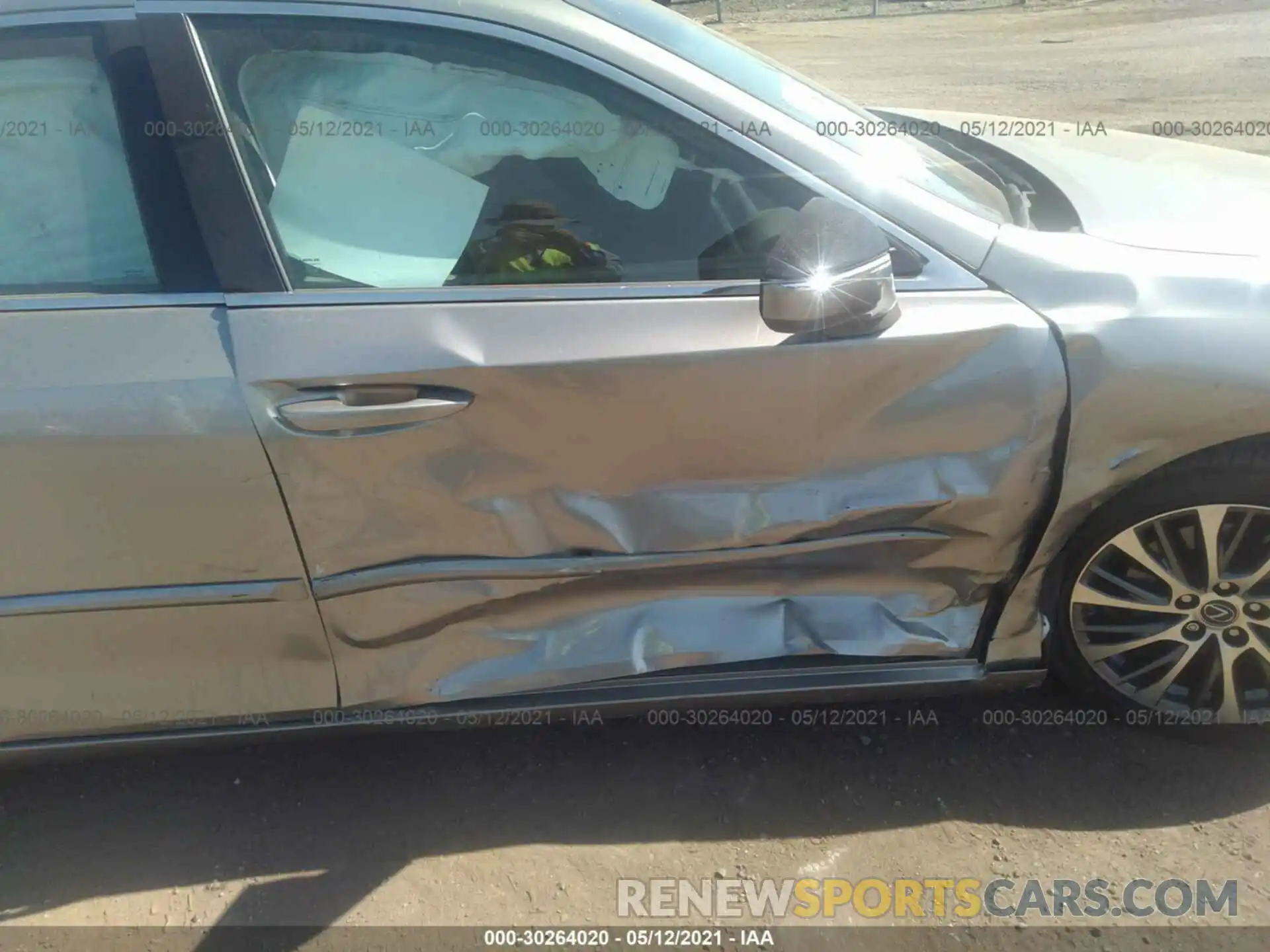 6 Photograph of a damaged car 58ADZ1B15LU059968 LEXUS ES 2020