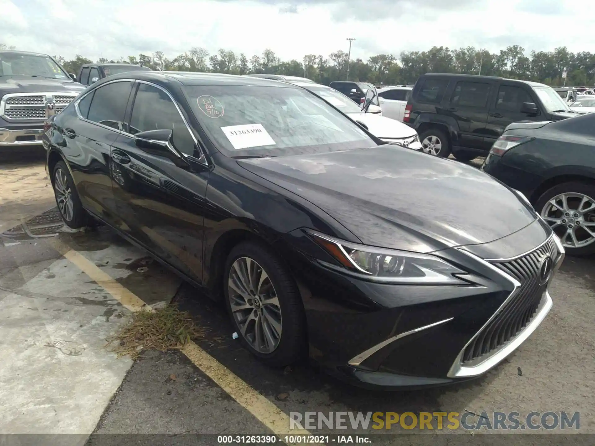 1 Photograph of a damaged car 58ADZ1B15LU082375 LEXUS ES 2020