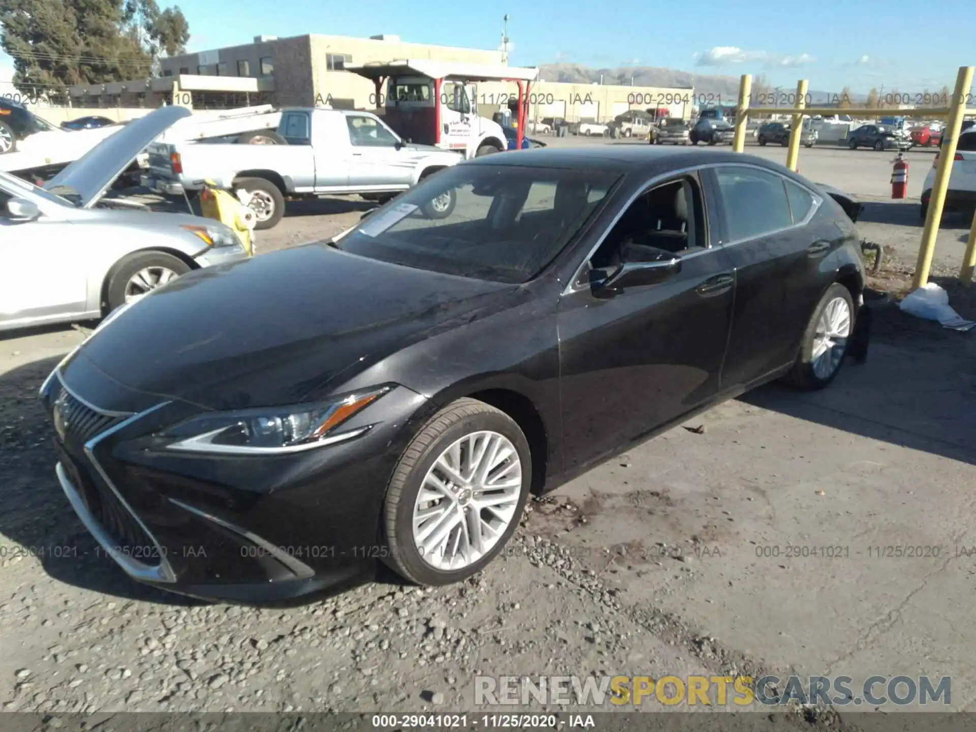 2 Photograph of a damaged car 58ADZ1B17LU055355 LEXUS ES 2020