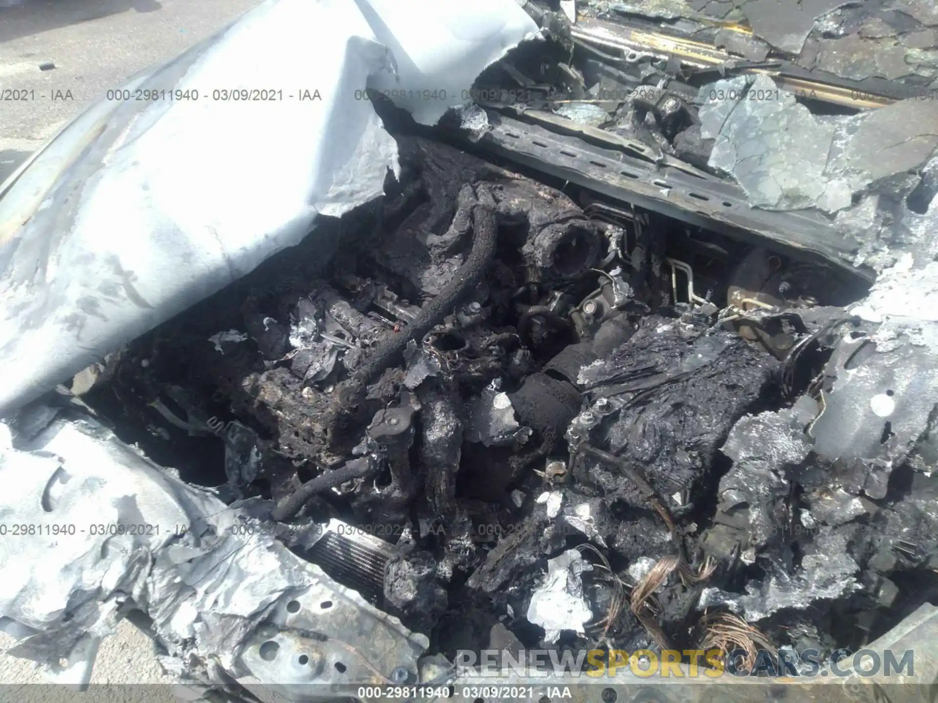 10 Photograph of a damaged car 58ADZ1B17LU059583 LEXUS ES 2020