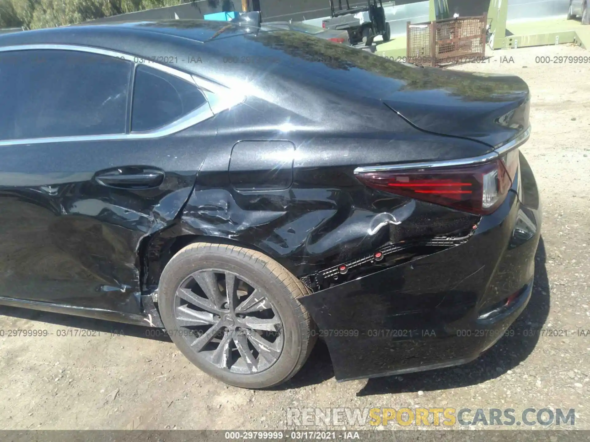 6 Photograph of a damaged car 58ADZ1B18LU055610 LEXUS ES 2020