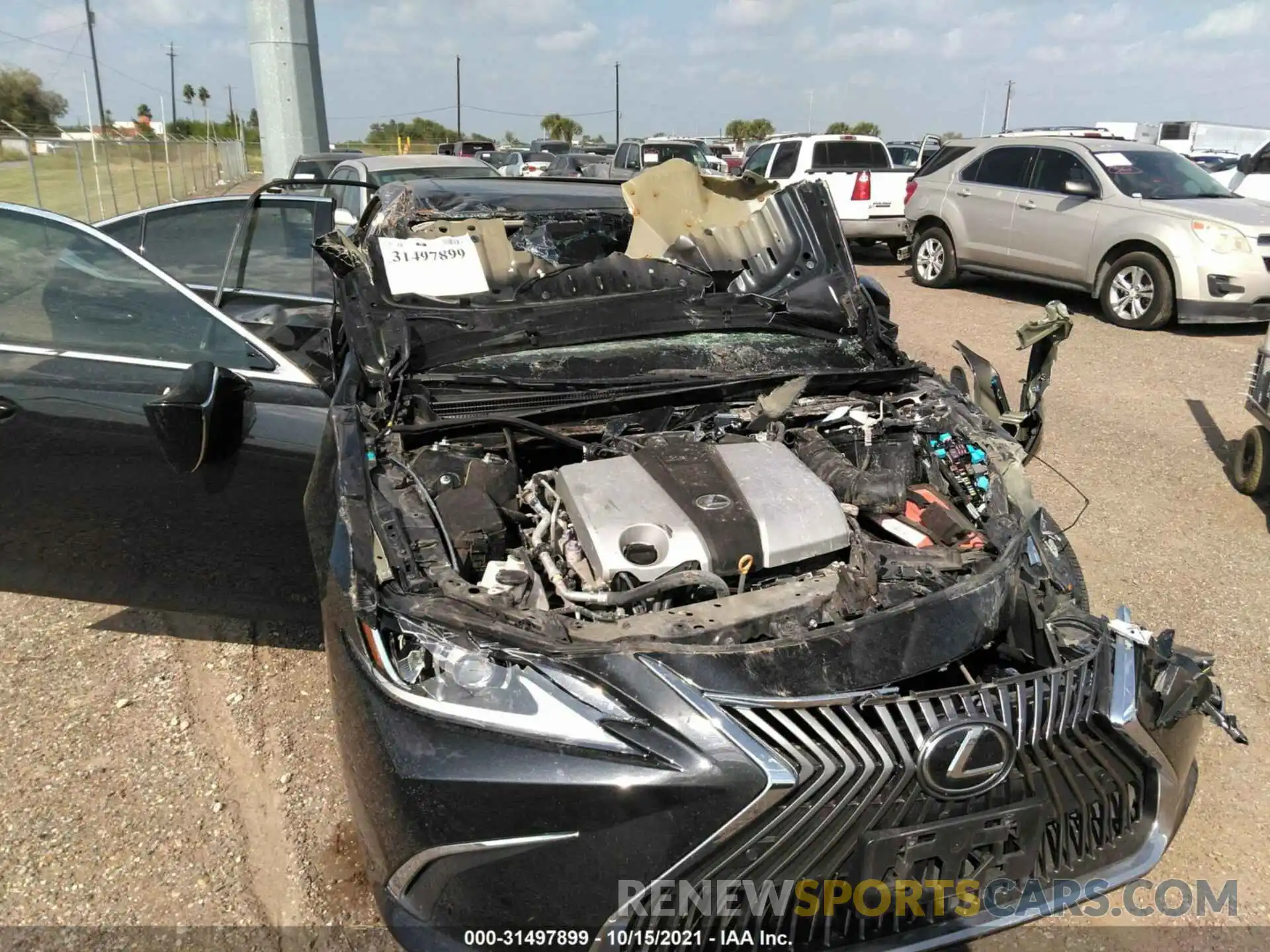 6 Photograph of a damaged car 58ADZ1B19LU071766 LEXUS ES 2020