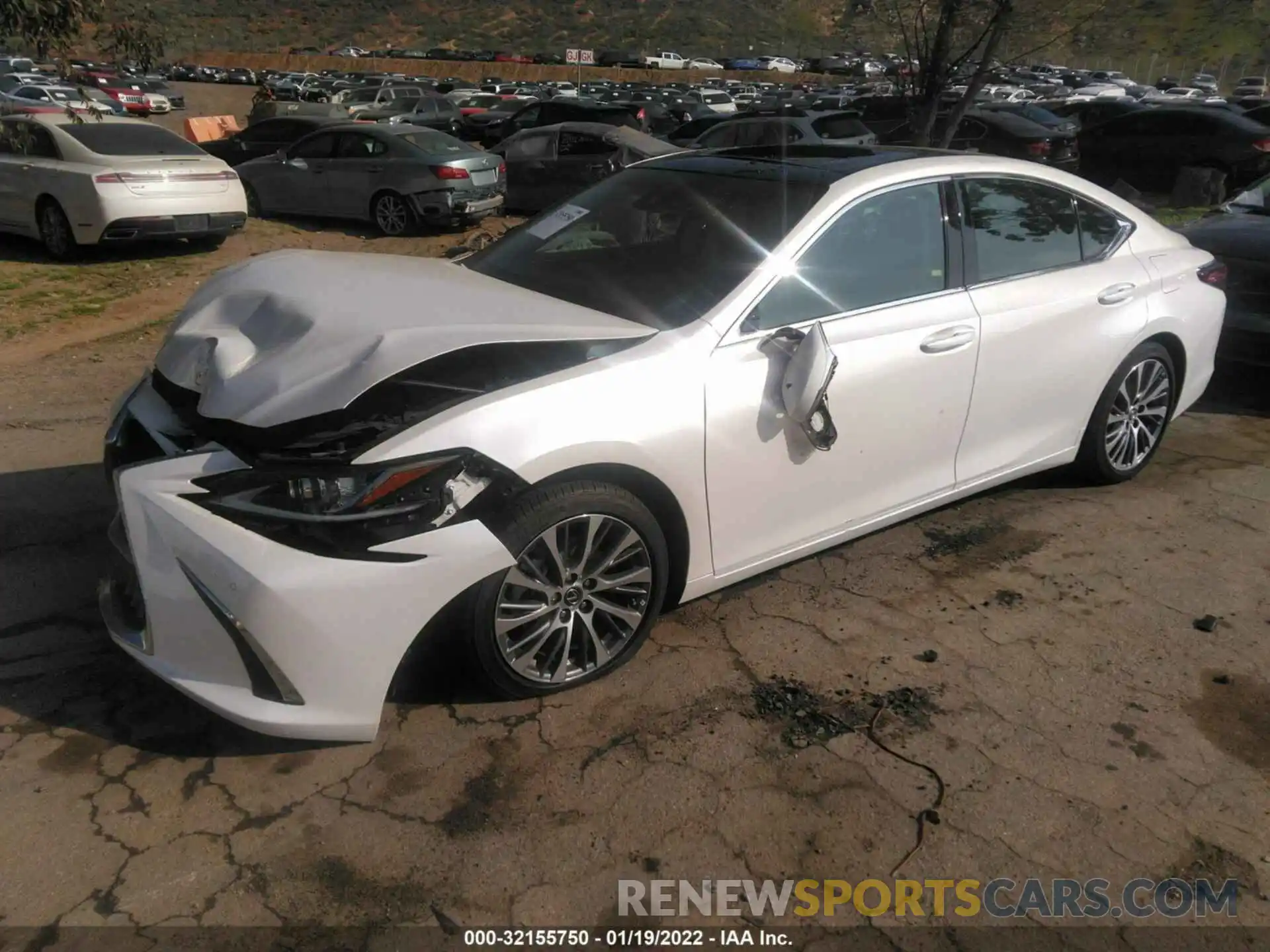 2 Photograph of a damaged car 58ADZ1B19LU079009 LEXUS ES 2020