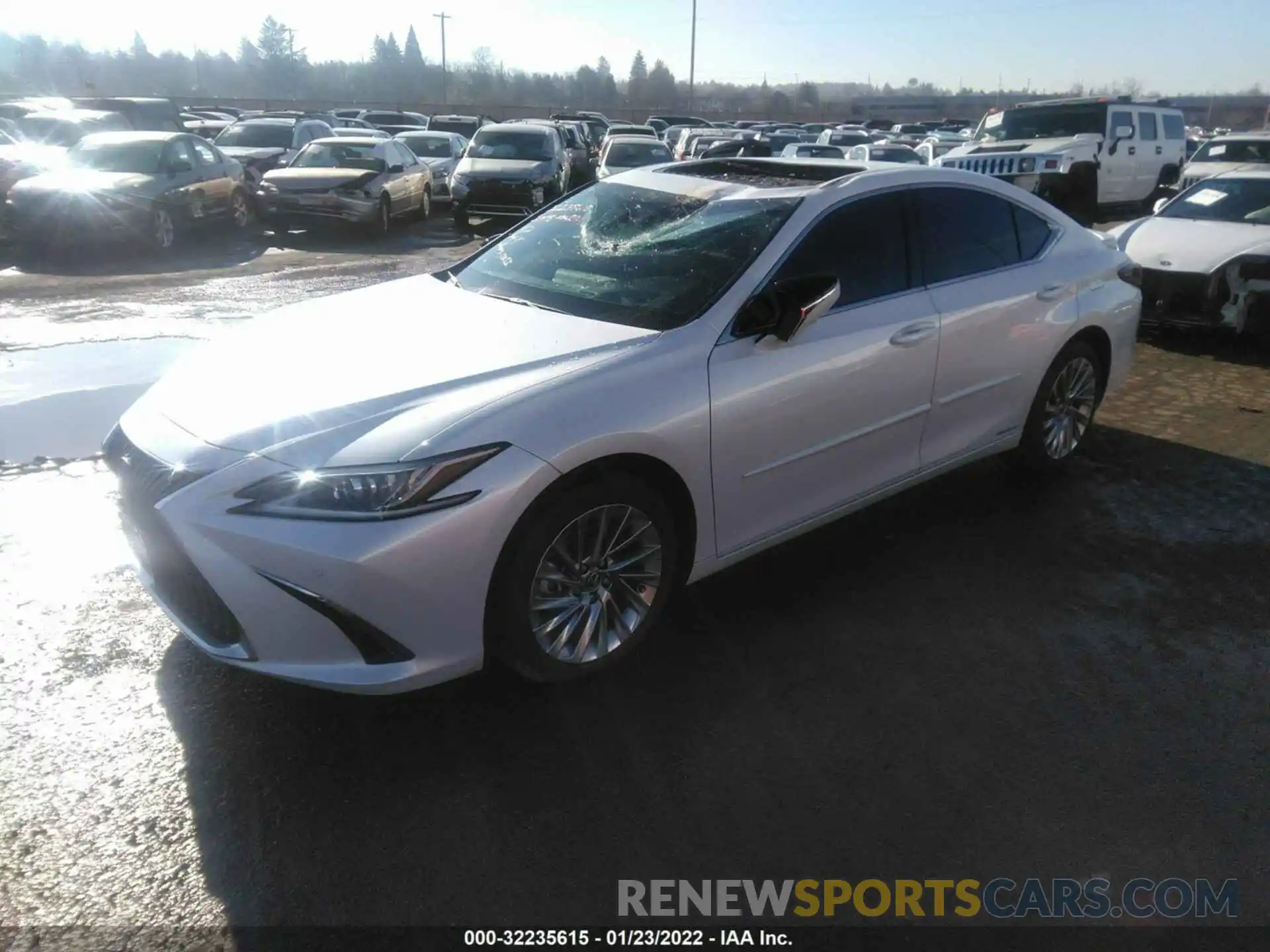 2 Photograph of a damaged car 58AE21B14LU008535 LEXUS ES 2020