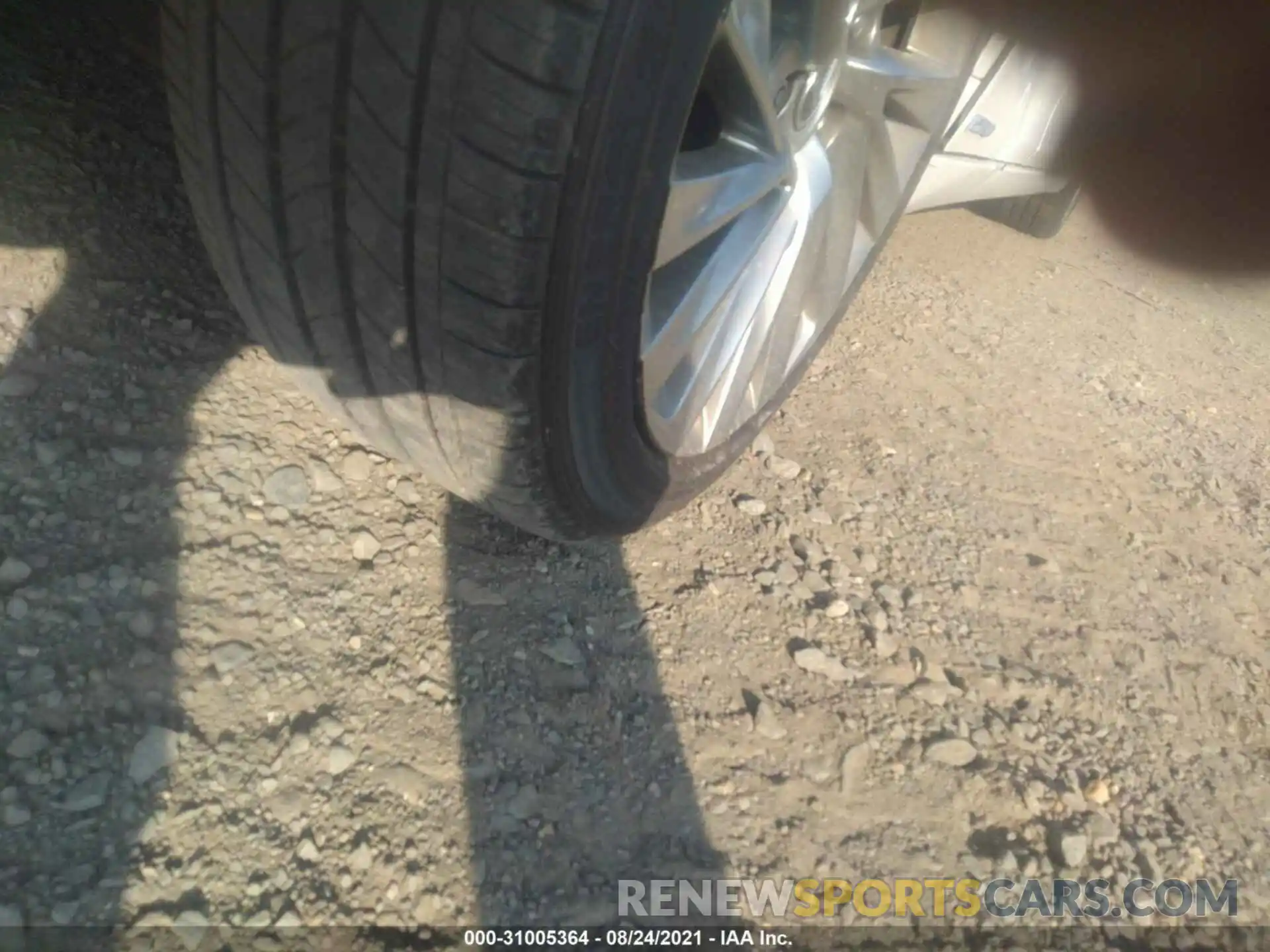 15 Photograph of a damaged car 58AE21B15LU005448 LEXUS ES 2020