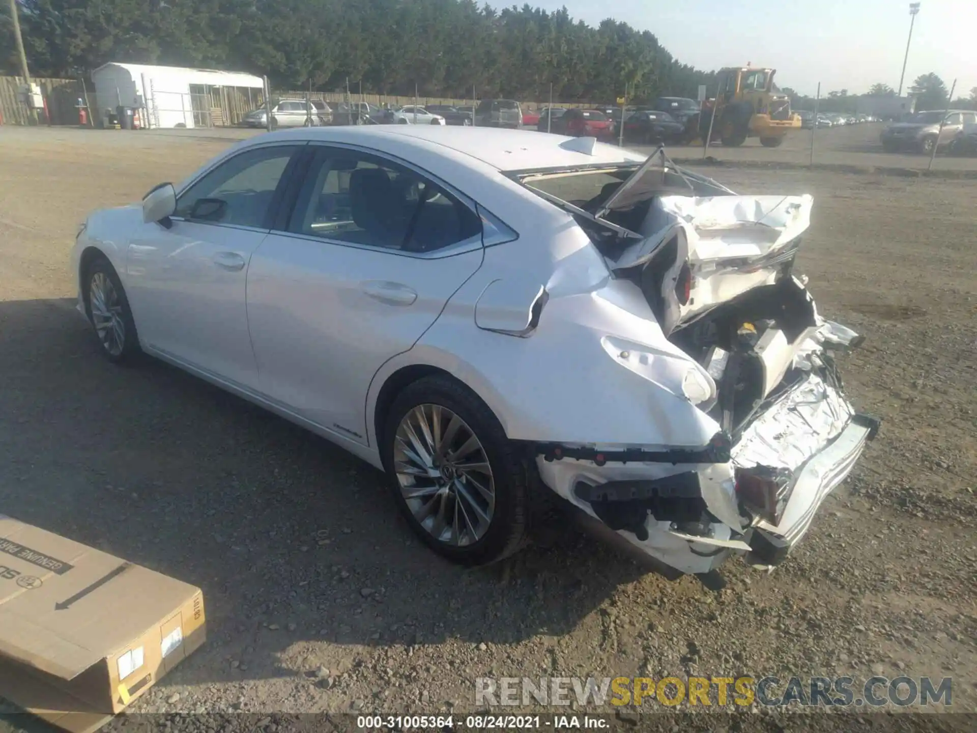 3 Photograph of a damaged car 58AE21B15LU005448 LEXUS ES 2020